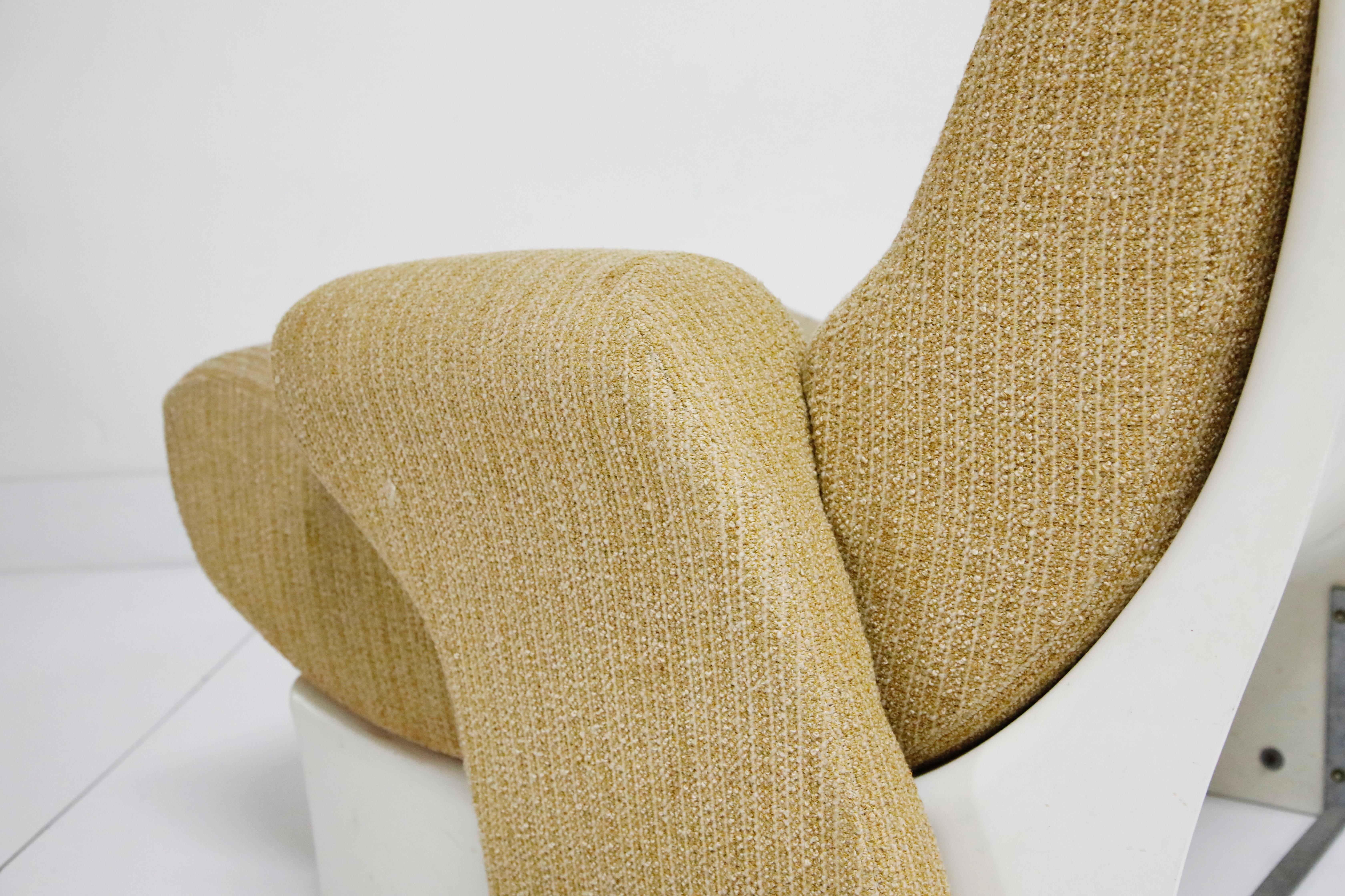 Pair of Fiberglass Scoop Lounge Chairs by Ernst Moeckl, Germany, 1960s 7