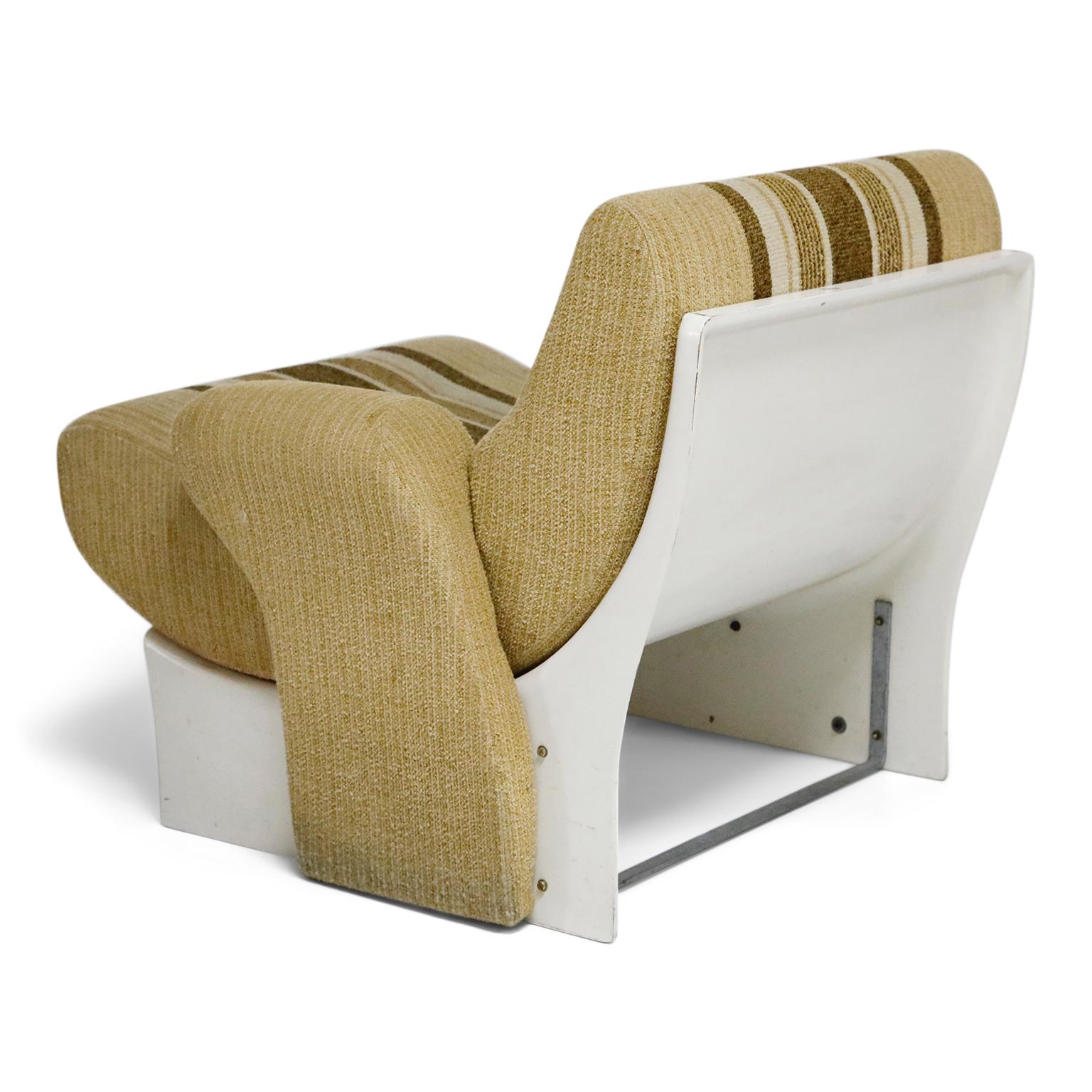 Mid-20th Century Pair of Fiberglass Scoop Lounge Chairs by Ernst Moeckl, Germany, 1960s