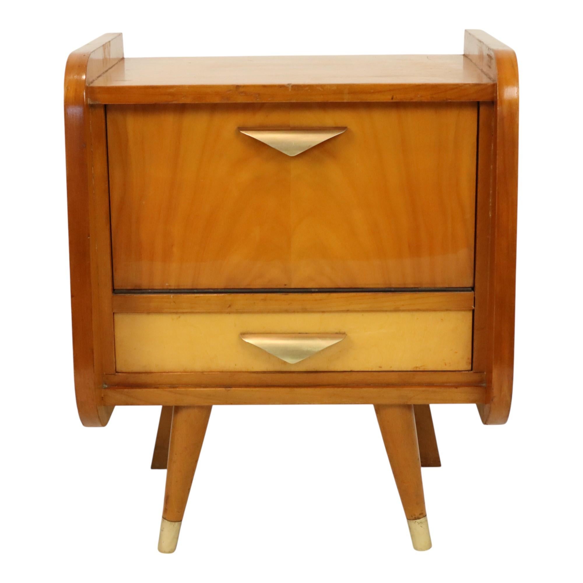 Coppia di comodini in legno Rockabilly degli anni '50 Vintage Design in vendita 5