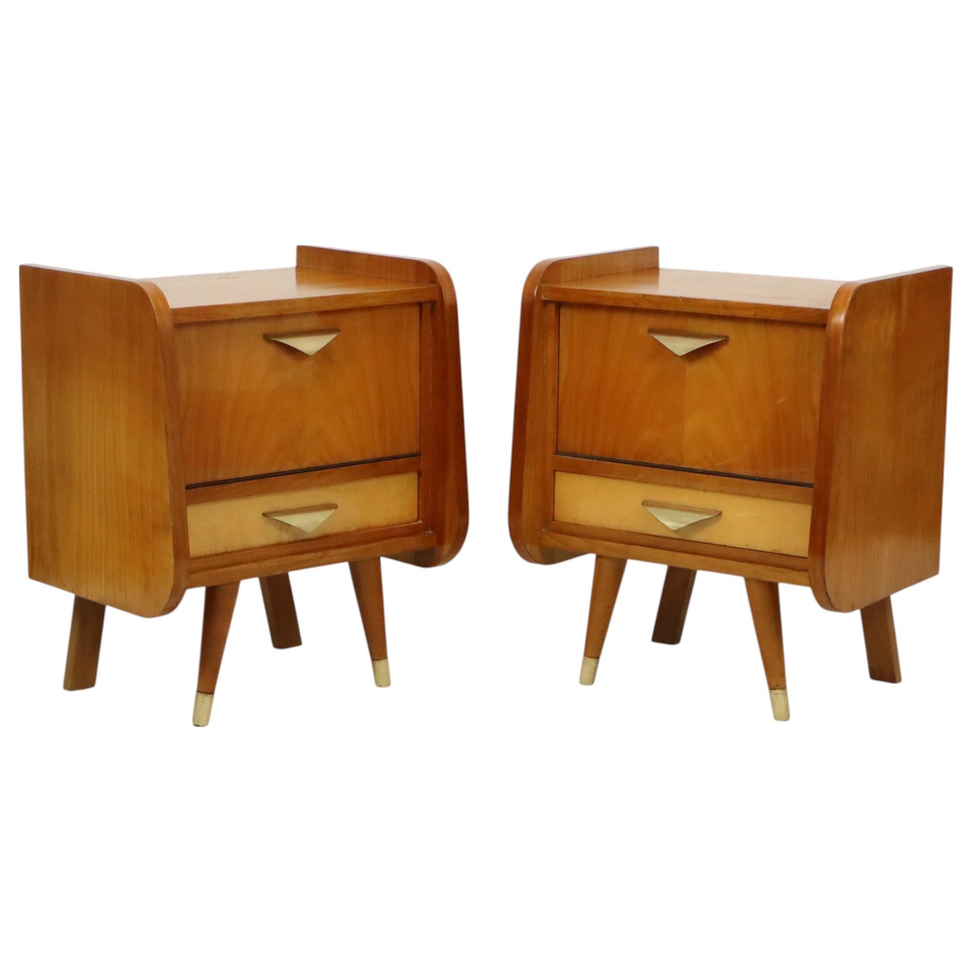 Europeo Coppia di comodini in legno Rockabilly degli anni '50 Vintage Design in vendita