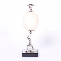 Pareja de candeleros Figura Lizardl Huevo de avestruz de Redmile