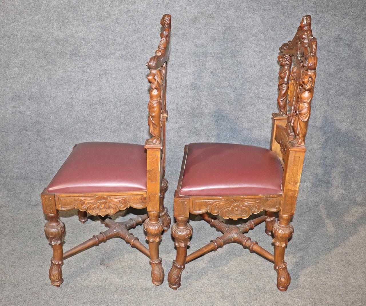 Pair of Figural Carved Walnut R.J. Horner Style Renaissance Chairs, circa 1880 For Sale 9