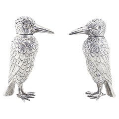 Paire de salières et de poivrières en argent massif en forme de Crow (ou d'oiseau)