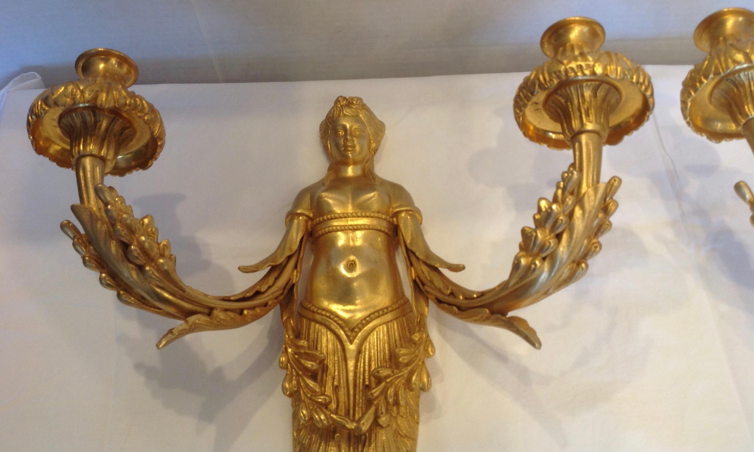 Pair of Figural Dore Bronze Sconces In Good Condition In West Palm Beach, FL