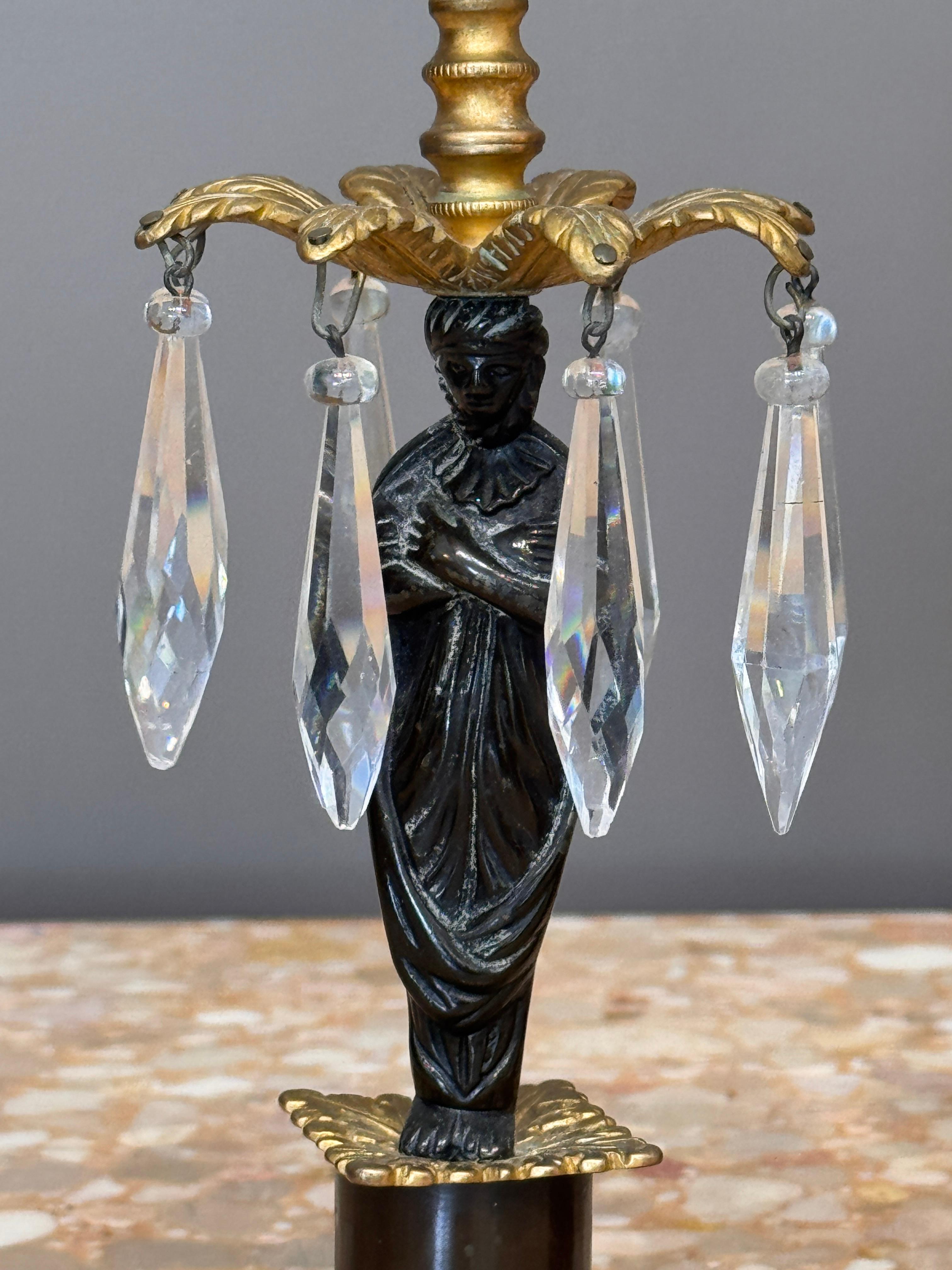 Pair of Figural Ormolu and Patinated Bronze Girandoles siglo XIX en venta