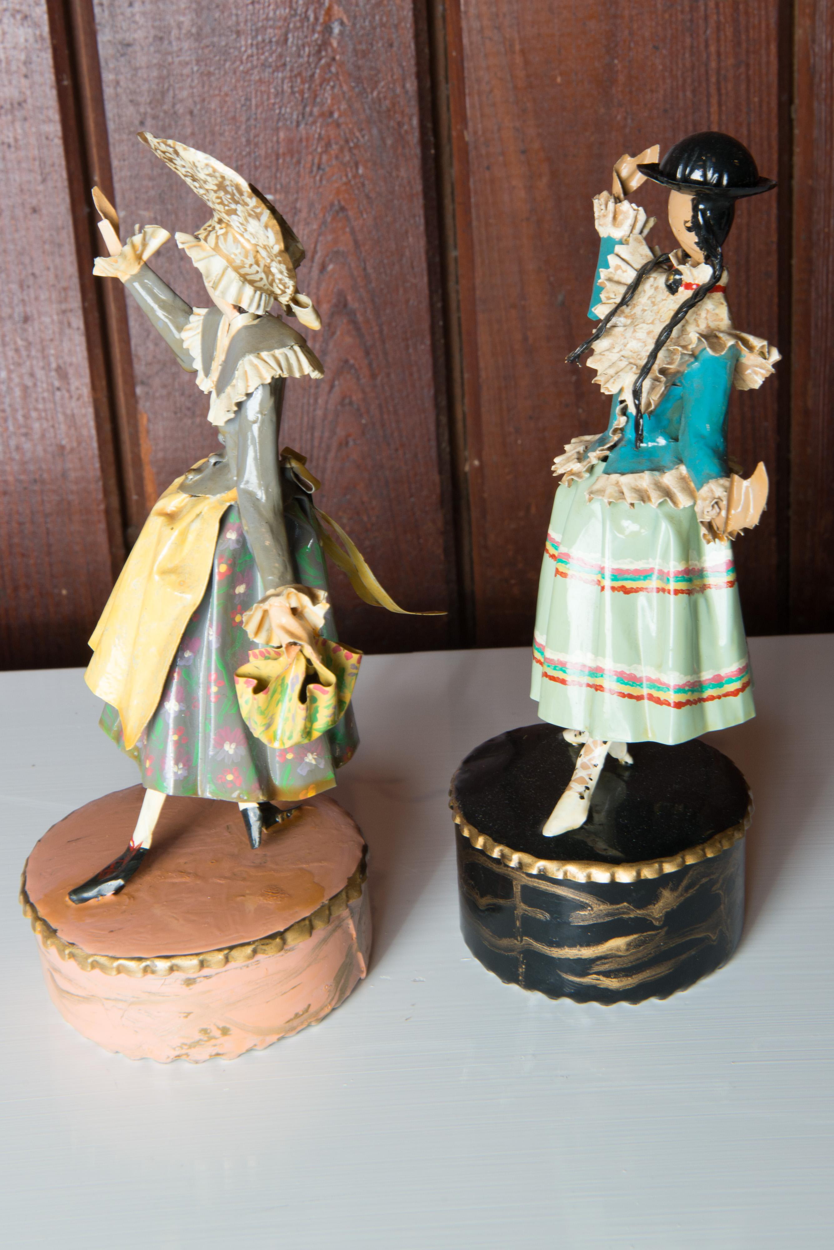 Pair of Figural Sculptures in Traditional Austrian Costumes by Lee Menichetti In Good Condition For Sale In Stamford, CT