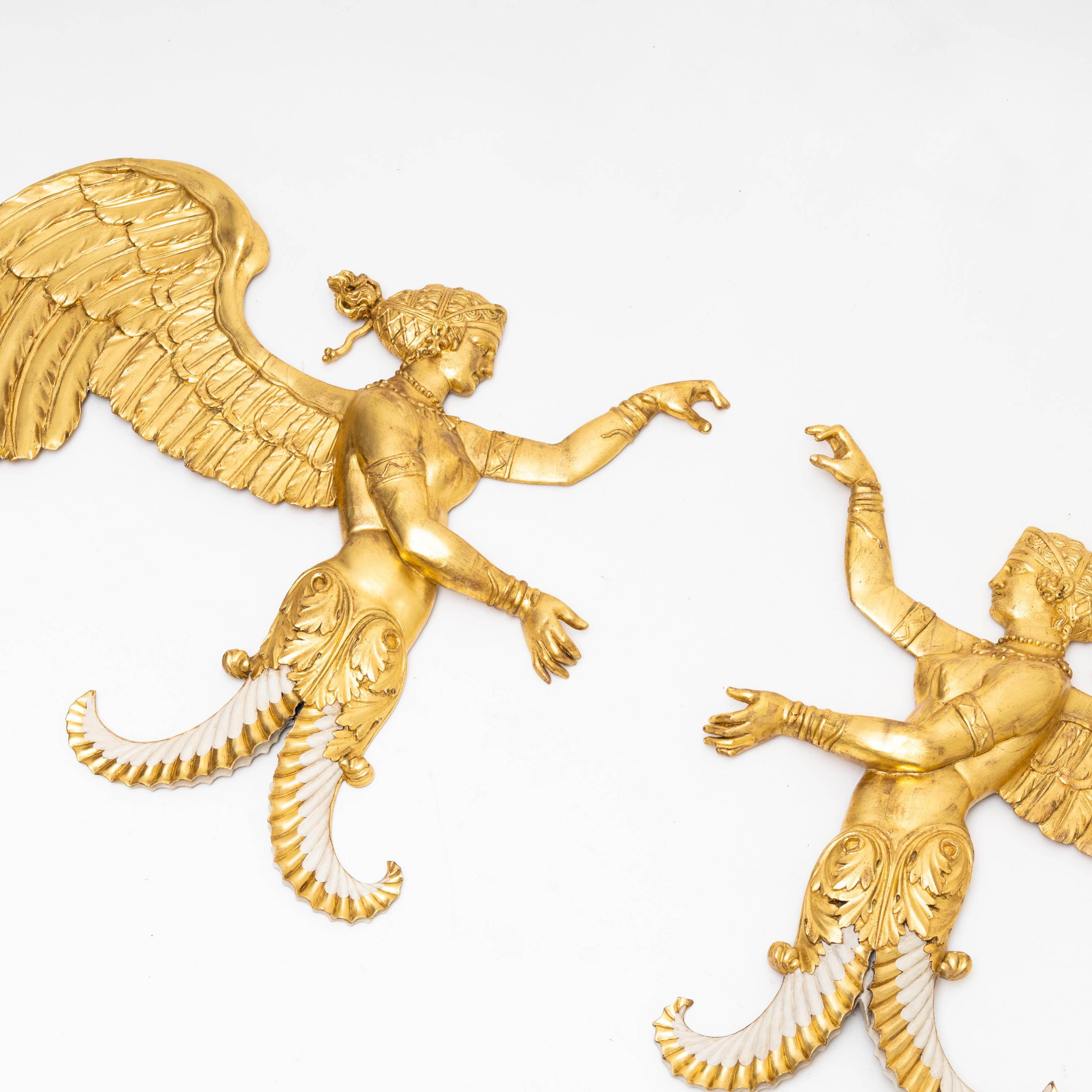 Wood Pair of Figurative Gilt Wall Reliefs, Italy, Early 19th Century