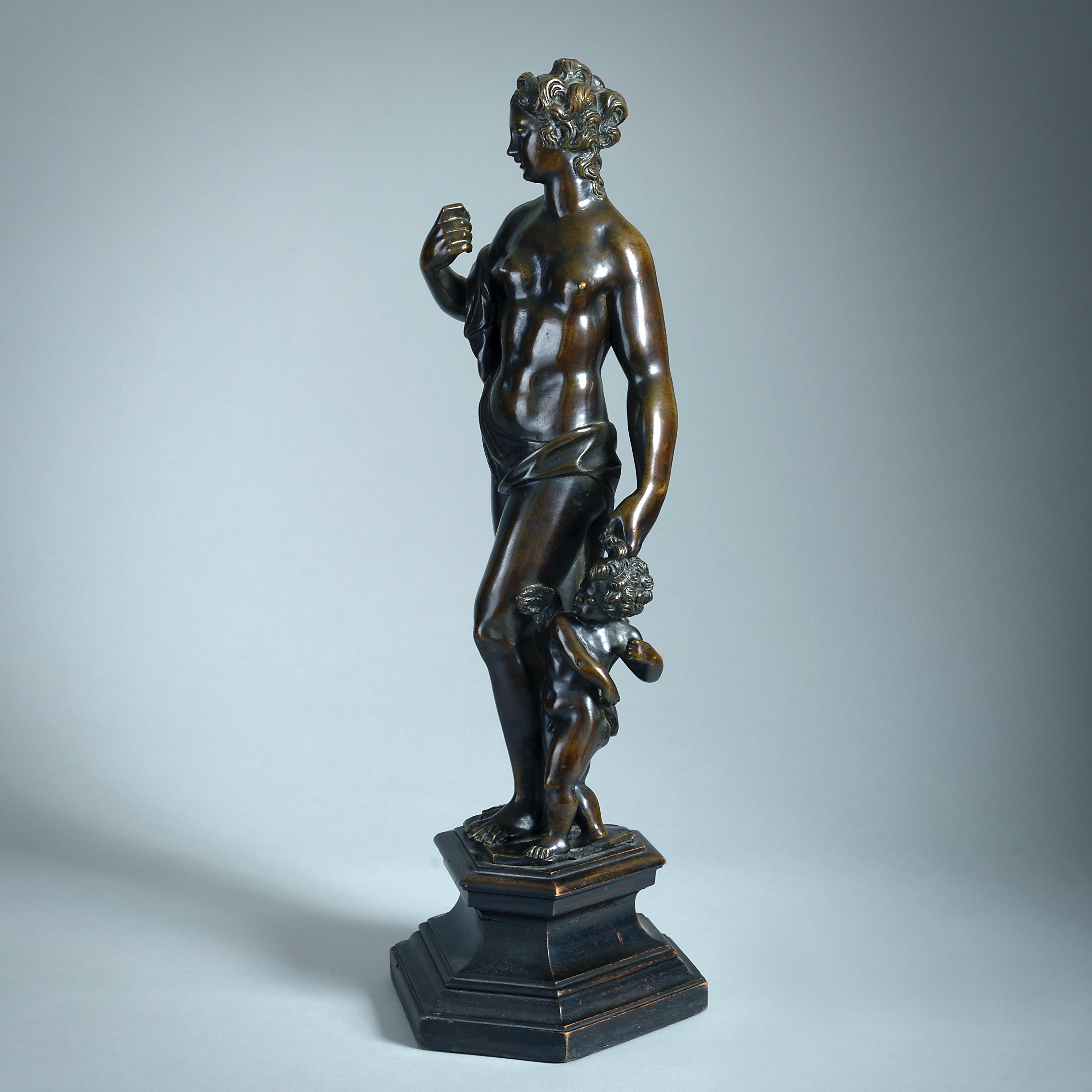 Coppia di figure di Venere e Ammone in vendita 3