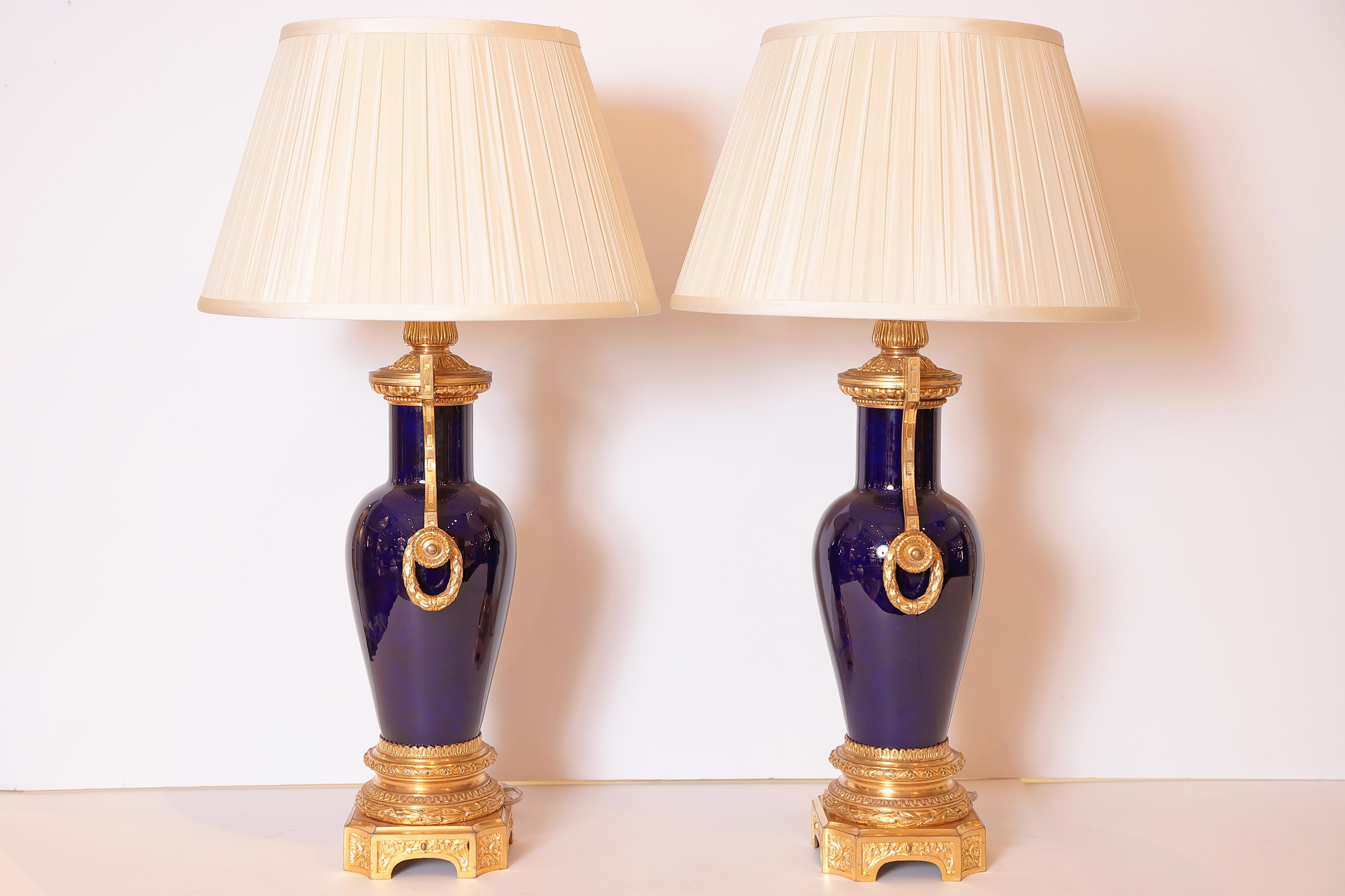 Pair of Fine 19th Century French Sevres Porcelain and Gilt Bronze Urn Lamps 2