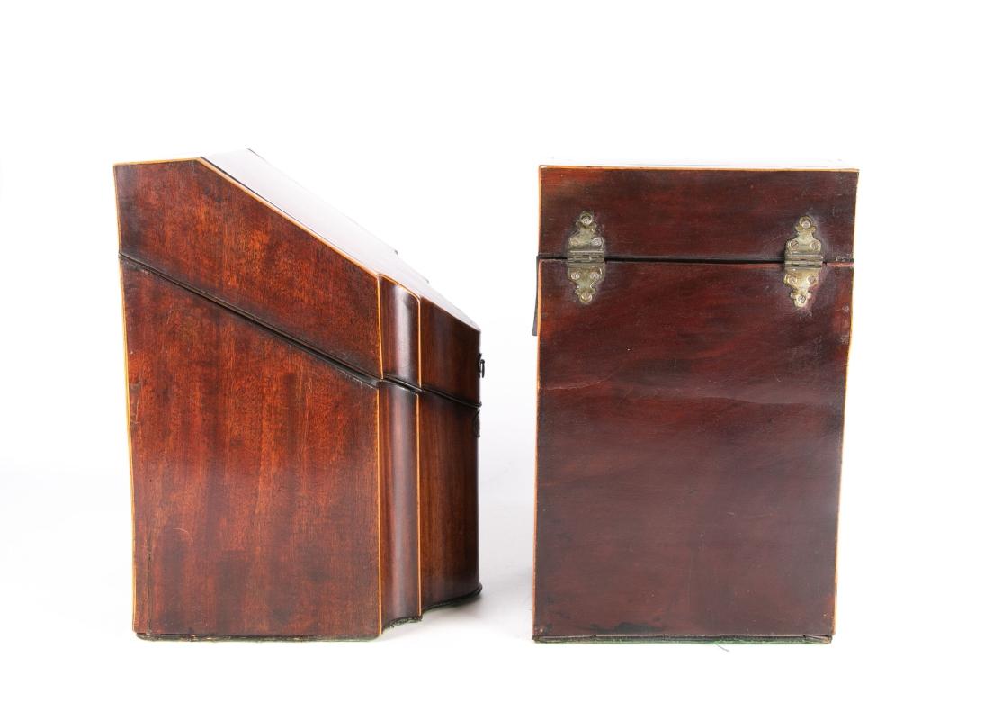 Pareja De Finas Cuchilleras Antiguas Inglesas Georgianas De Caoba Latón en venta
