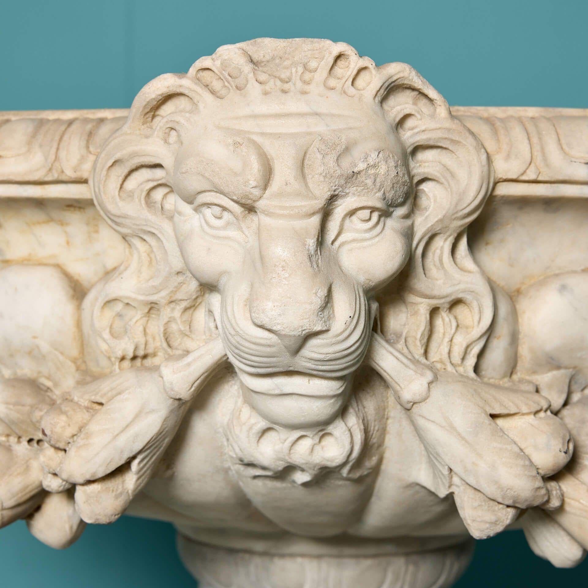 Marbre Paire d'urnes Tazza italiennes anciennes en marbre en vente
