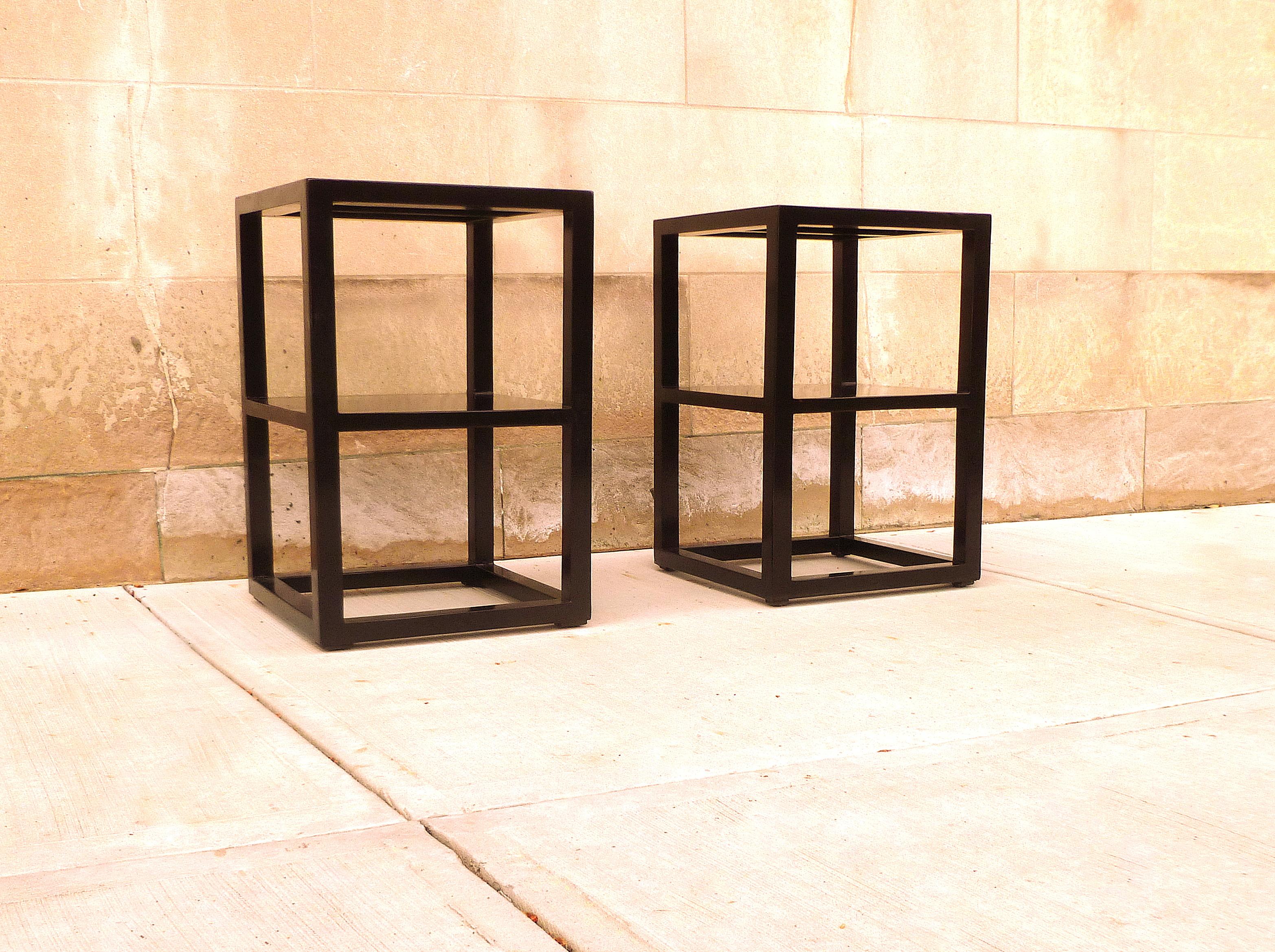 Pair of Fine Black Lacquer End Tables For Sale 3