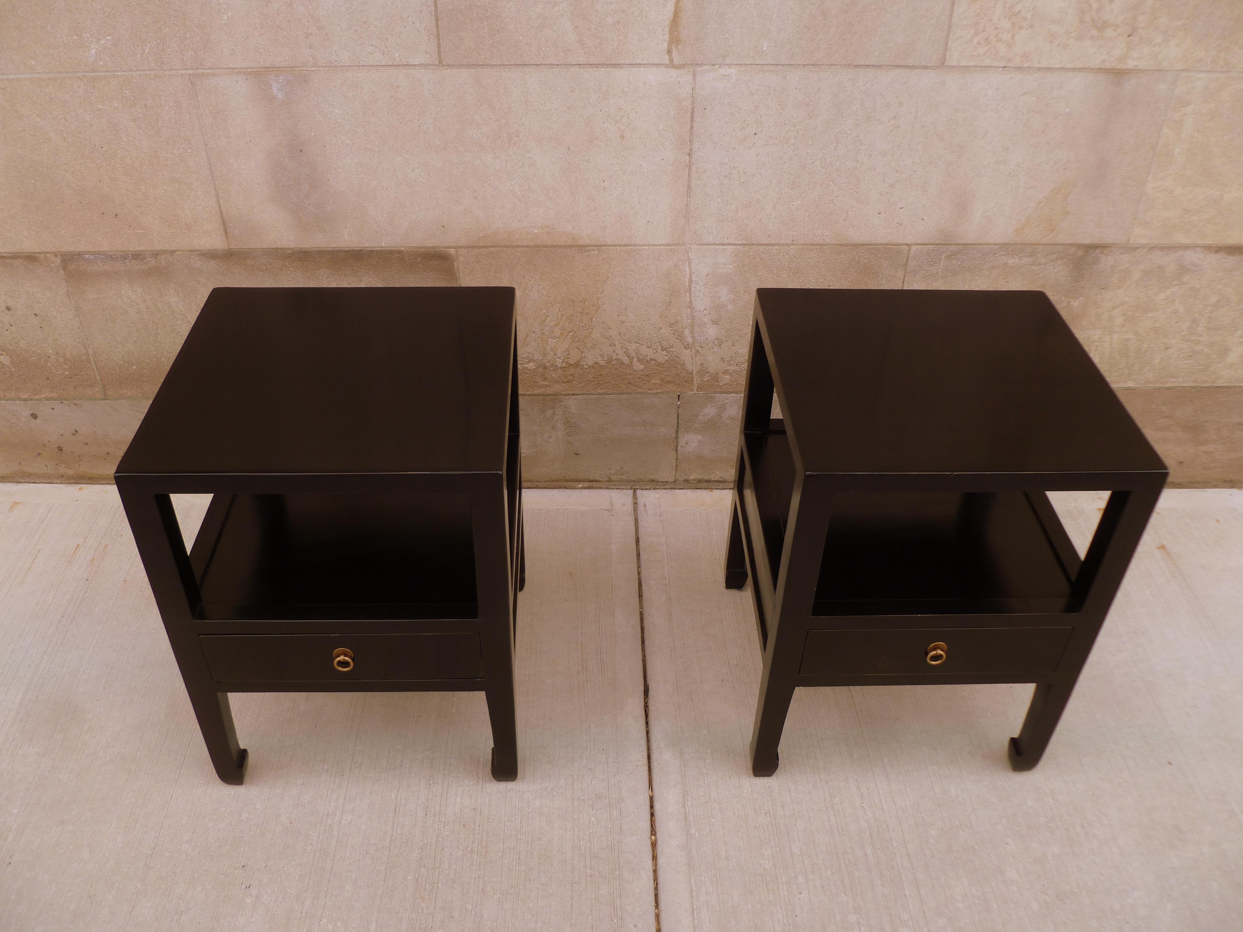 Pair of Fine Black Lacquer End Tables 4