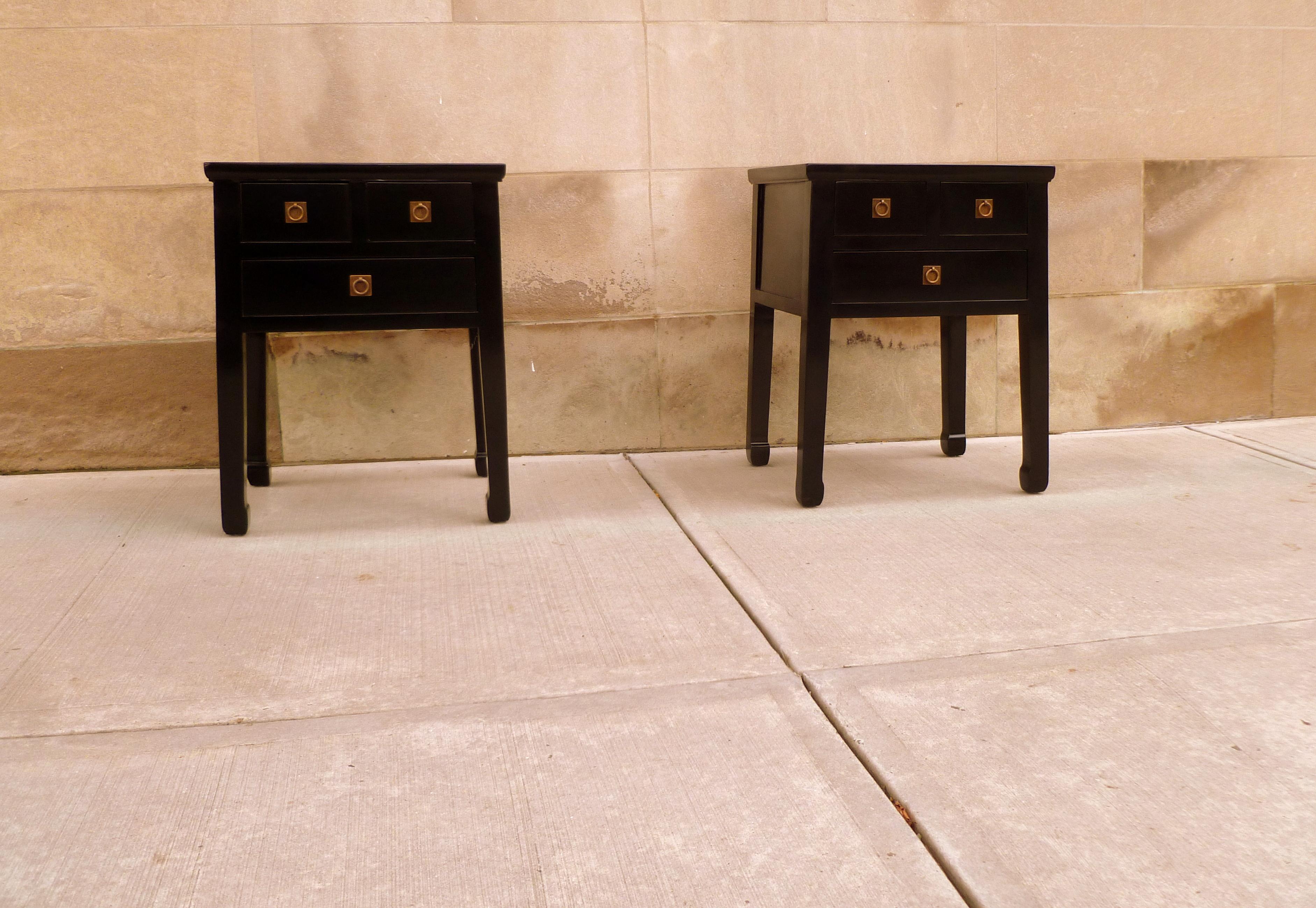 Pair of Fine Black Lacquer End Tables 5