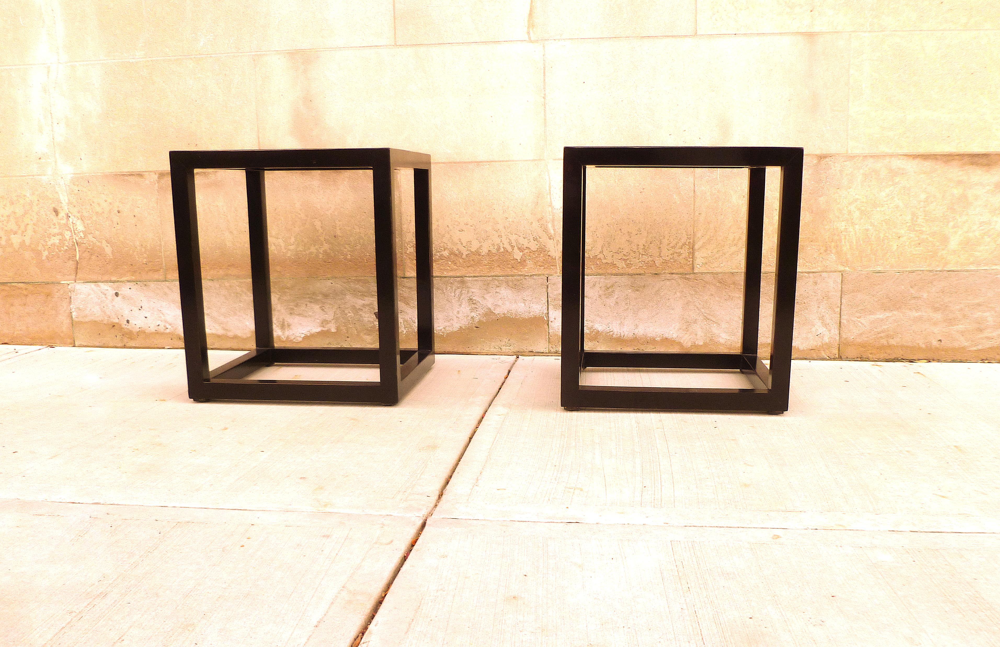 Ming Pair of Fine Black Lacquer End Tables For Sale