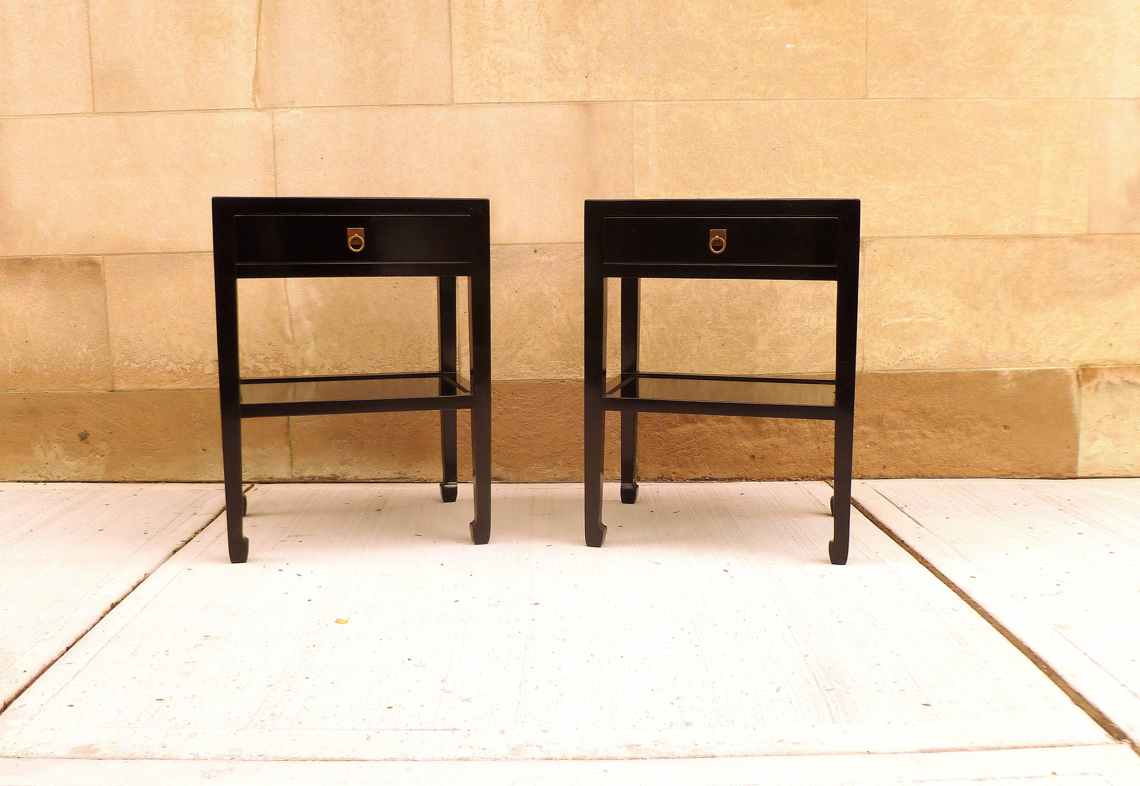 Early 20th Century Pair of Fine Black Lacquer End Tables