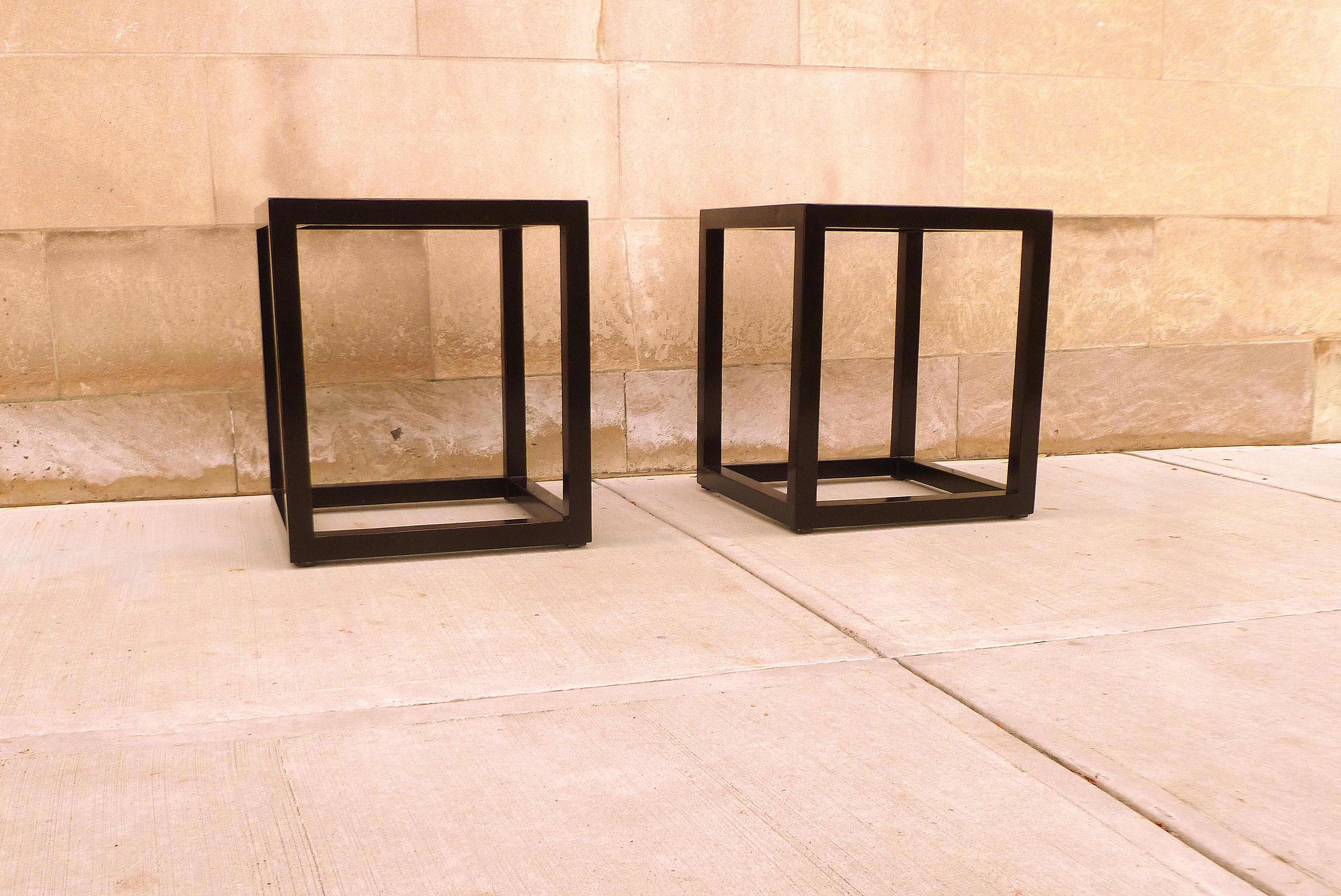 20th Century Pair of Fine Black Lacquer End Tables For Sale