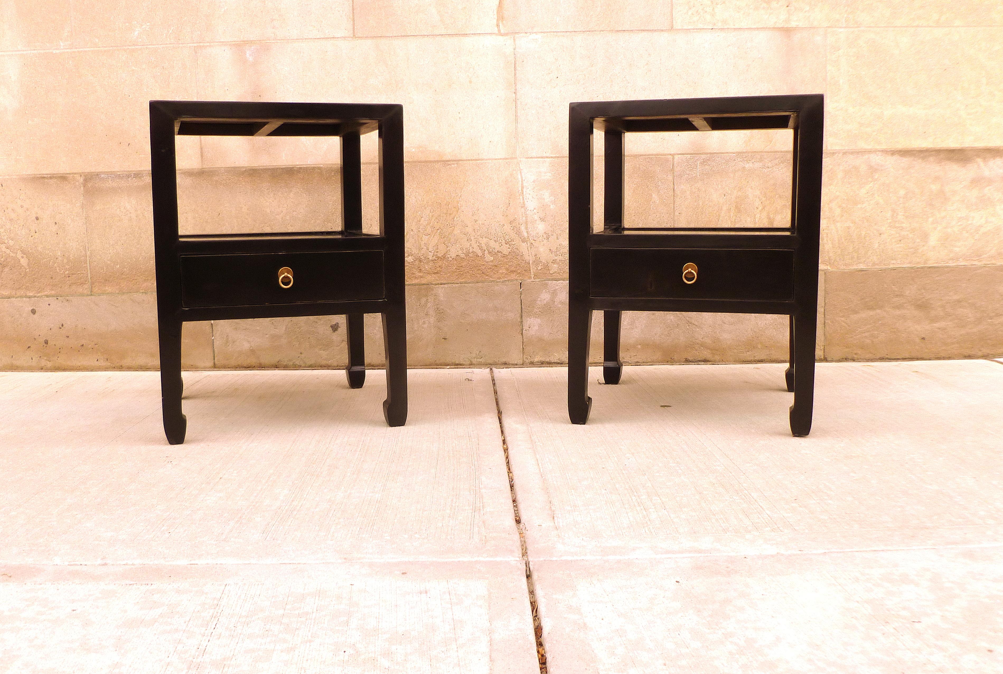 20th Century Pair of Fine Black Lacquer End Tables For Sale