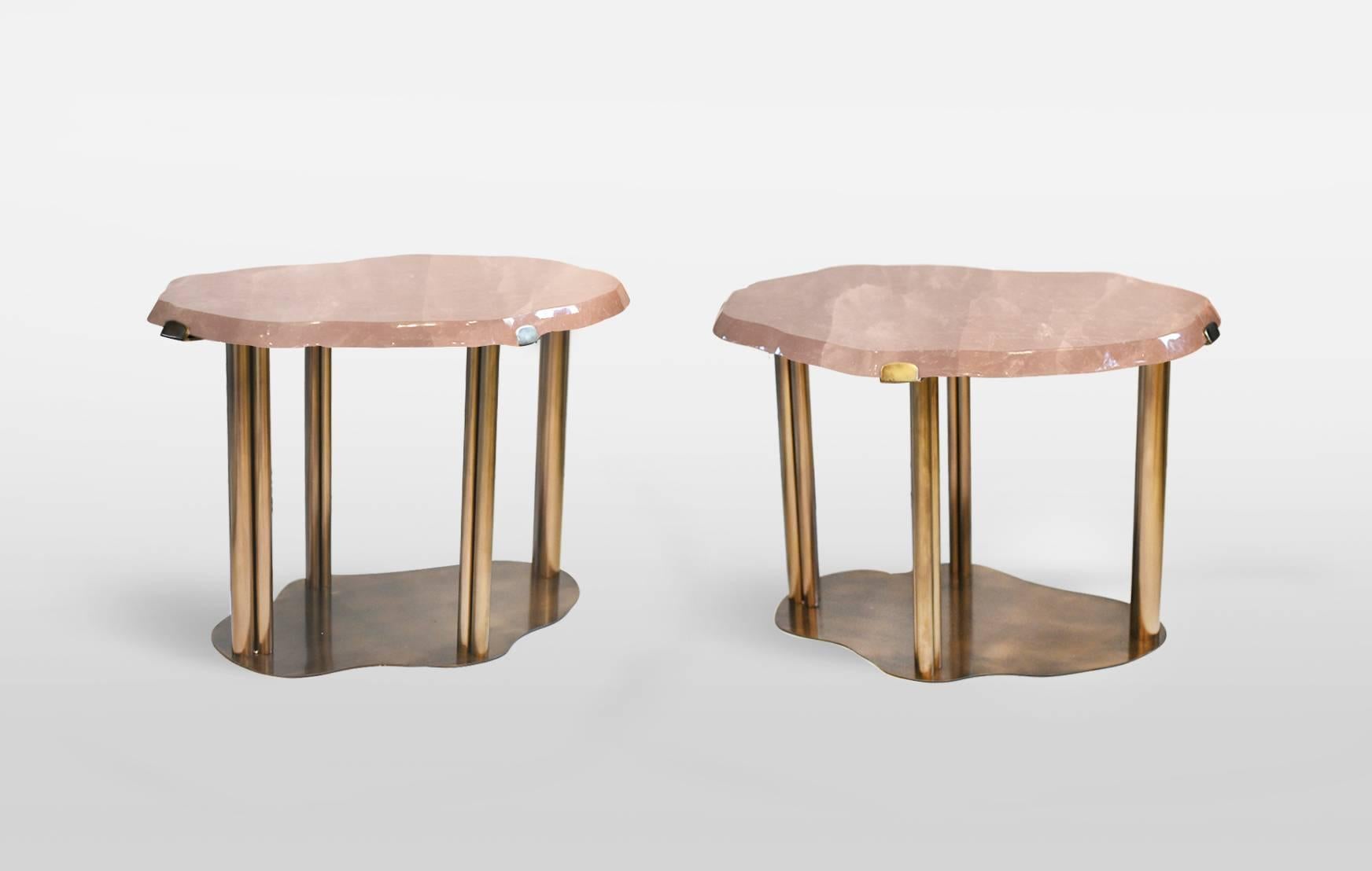 A pair of fine carved cloud form rose rock crystal quartz coffee tables with antique brass finish.
Custom size available.
