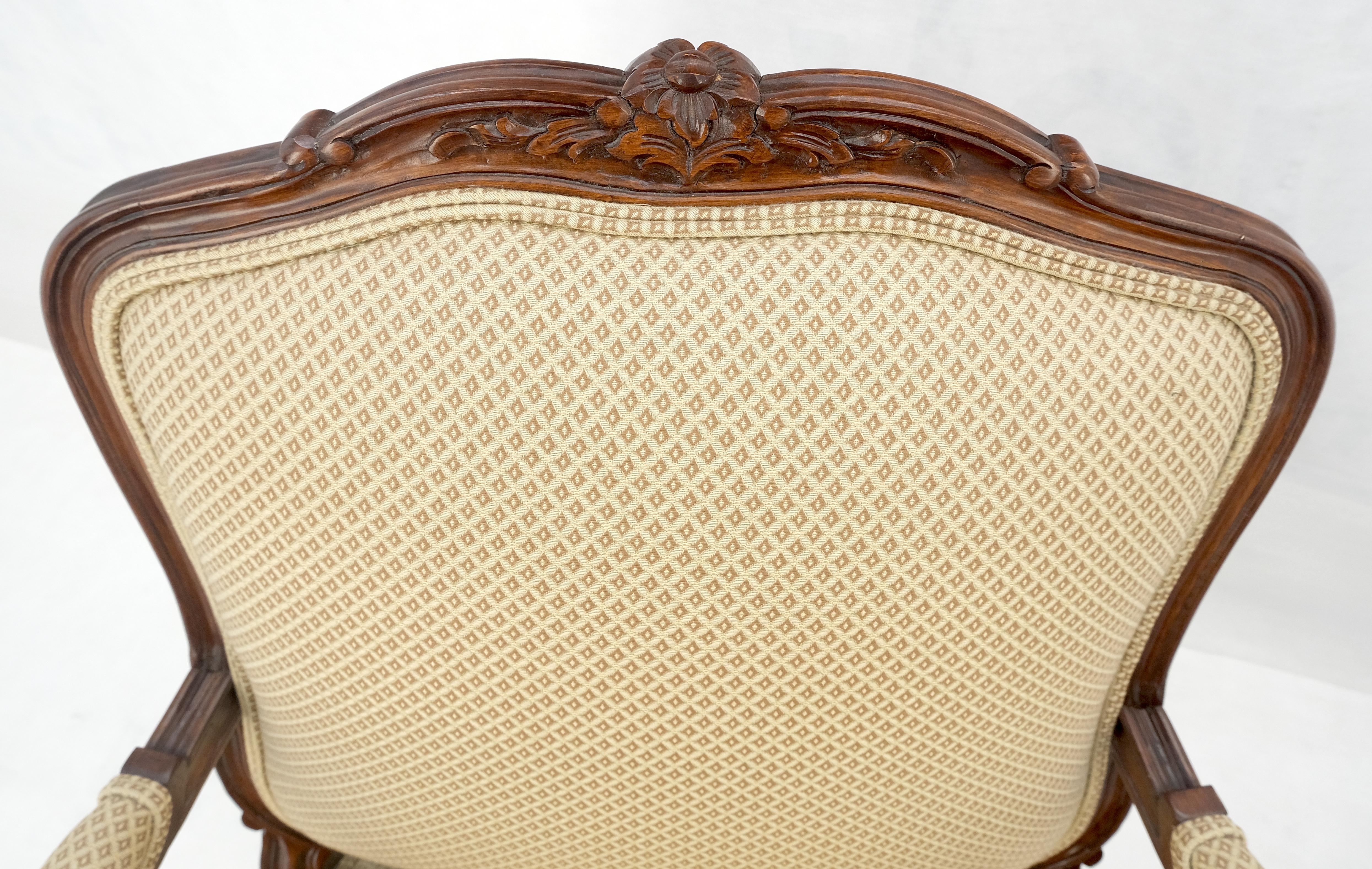 Sculpté à la main Paire d'objets sculptés de style Louisiane  XV Fauteuils Fauteuils de cheminée MINT en vente