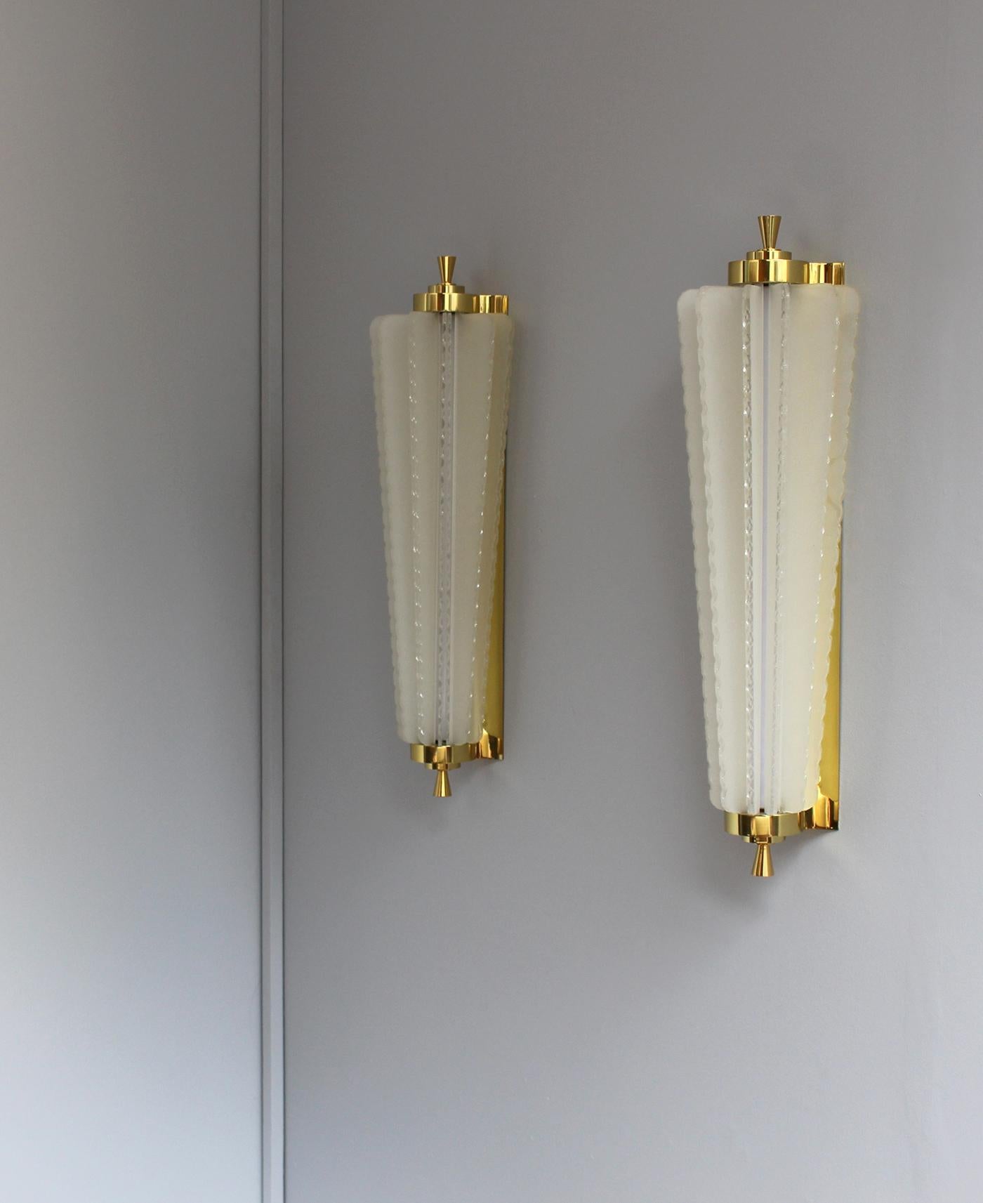 Cut Glass Pair of Fine French Art Deco Glass and Bronze Sconces For Sale