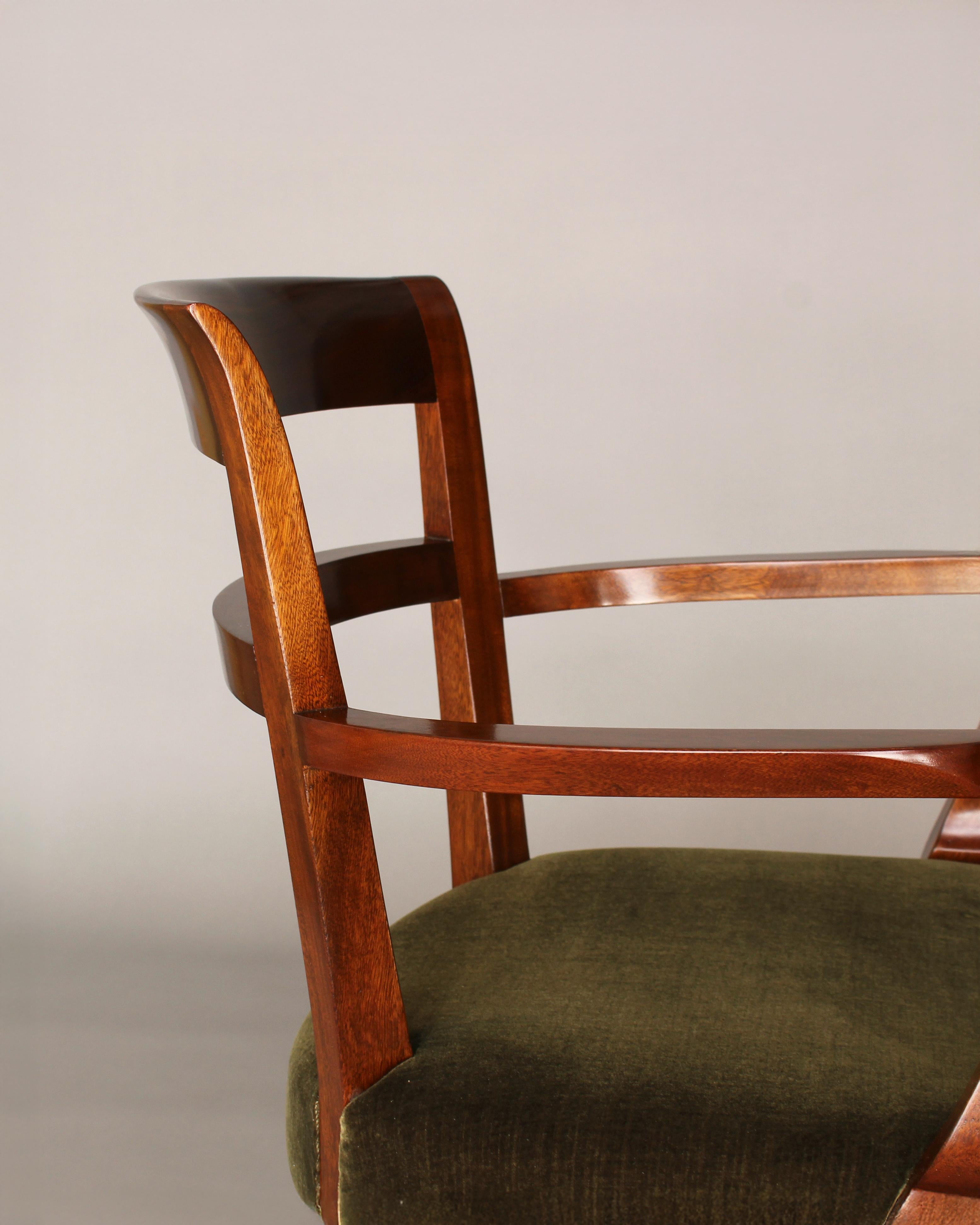 Coppia di poltrone in mogano Art Deco francese di Jules Leleu in vendita 5