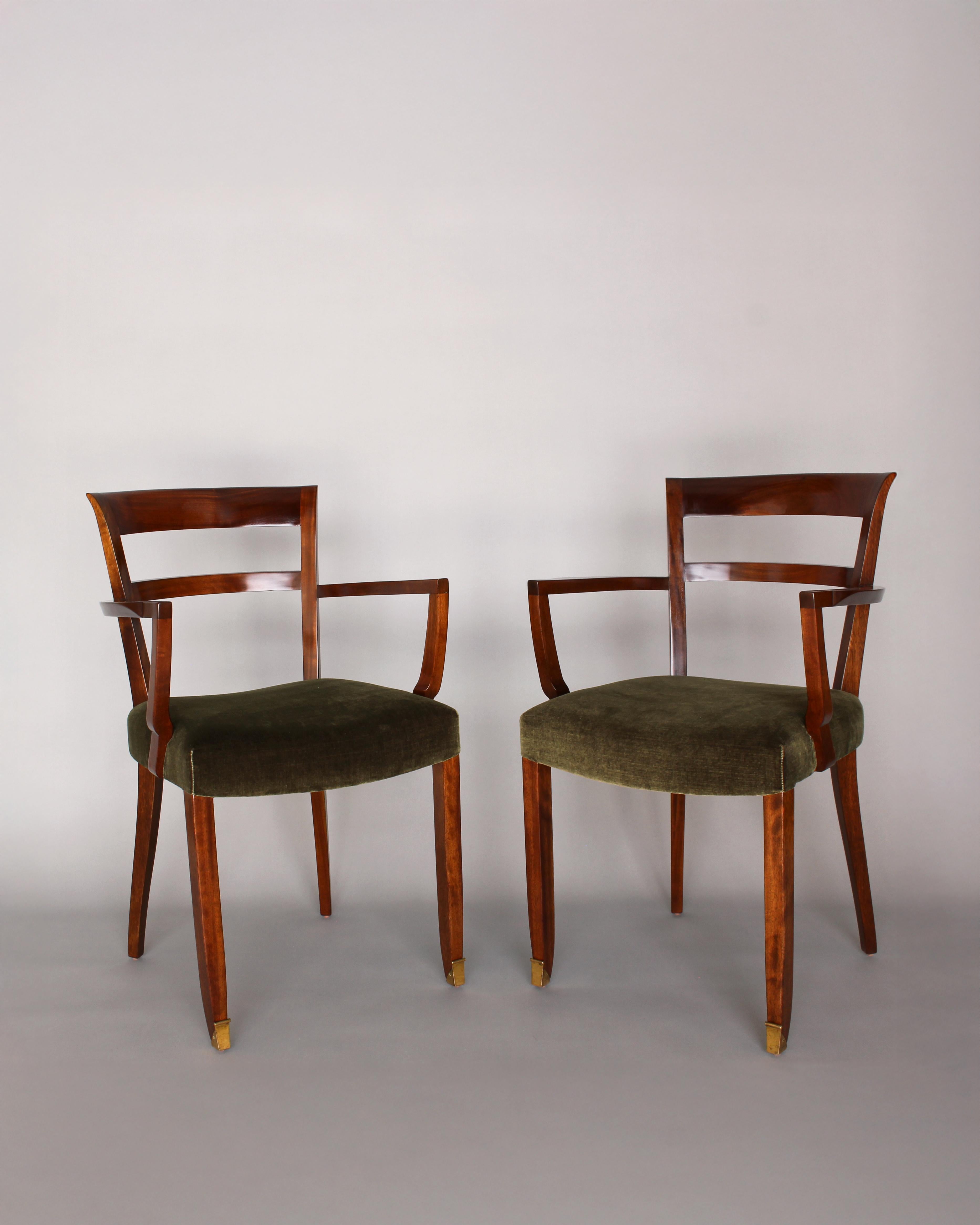 Francese Coppia di poltrone in mogano Art Deco francese di Jules Leleu in vendita