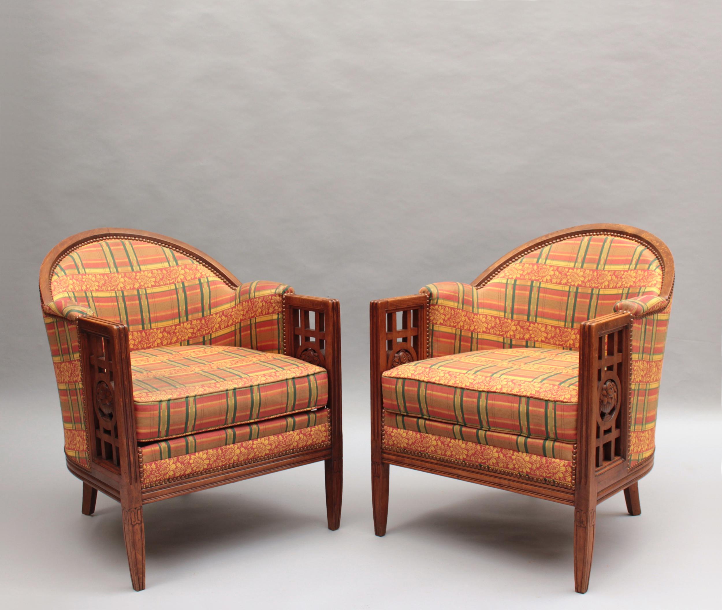 Mid-20th Century Pair of Fine French Art Deco Mahogany Armchairs by Paul Follot For Sale