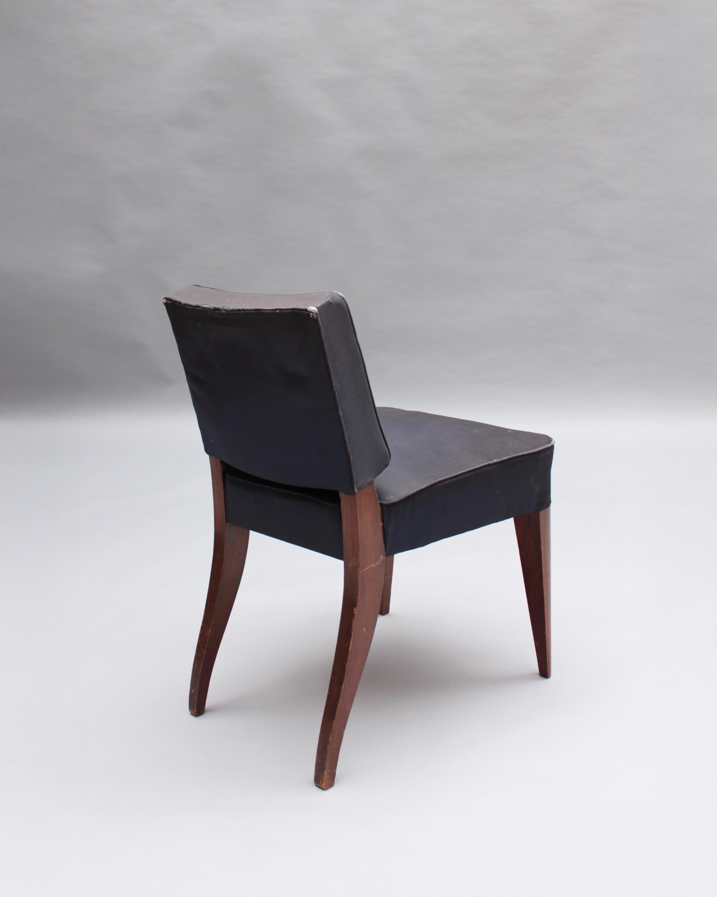 Paire de chaises d'appoint Art Déco françaises en acajou en vente 1