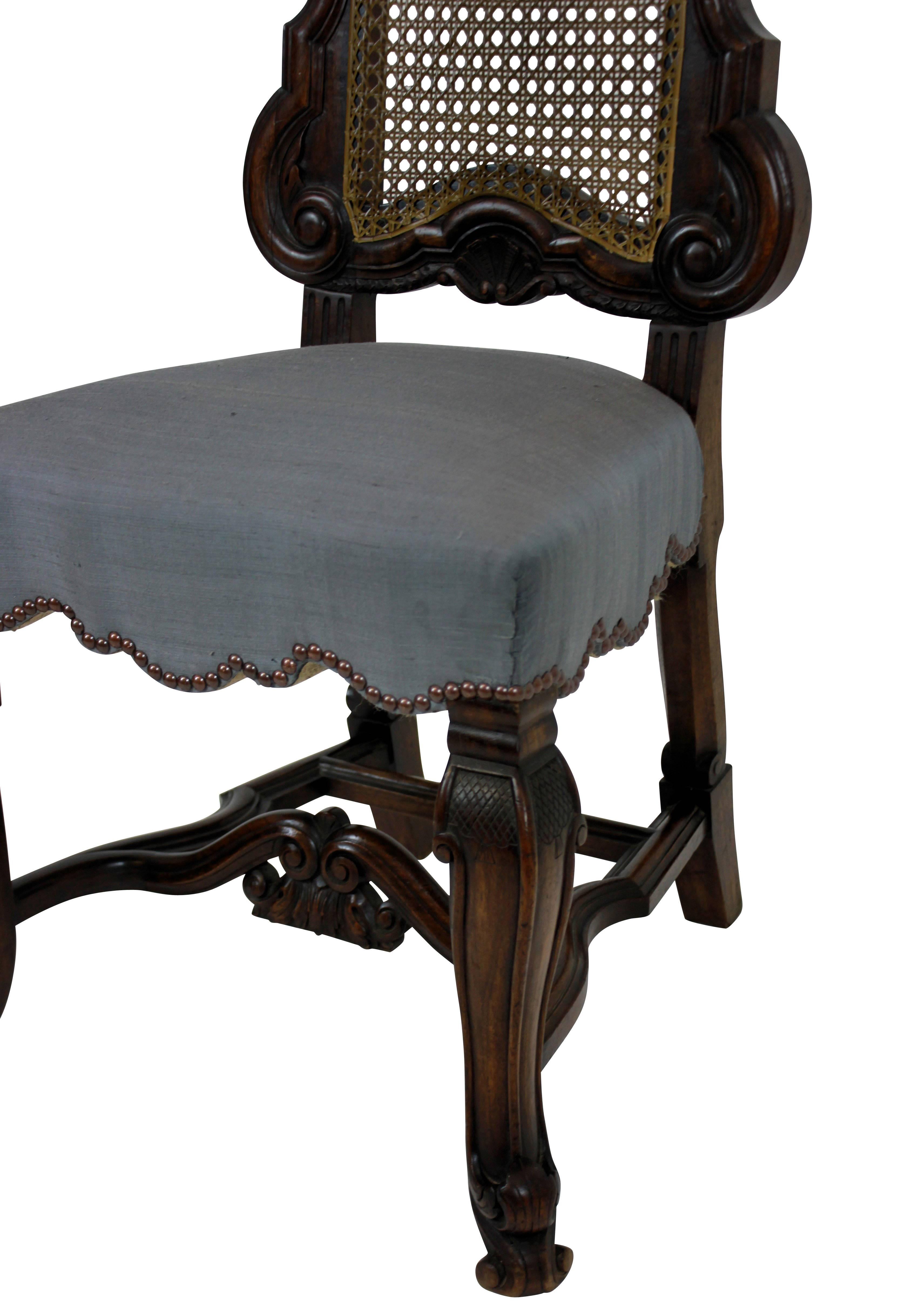 Pair of Fine George Trollope and Sons Hall Chairs In Good Condition In London, GB