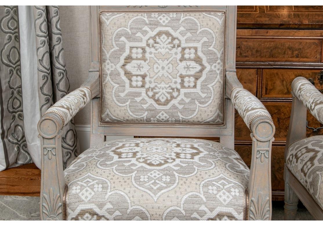 20th Century Pair of Fine Gustavian Style Paint Decorated Arm Chairs For Sale