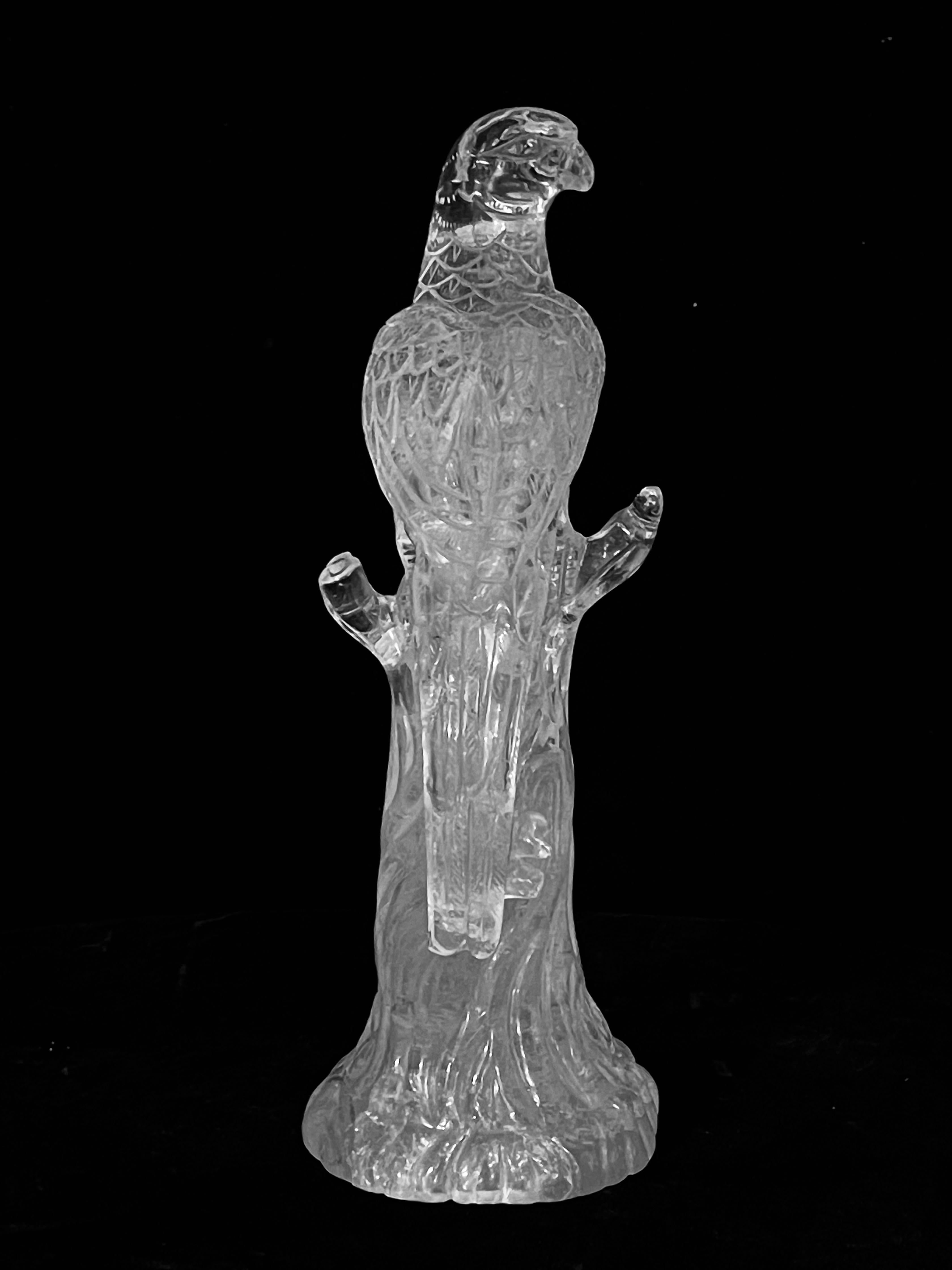 Pair of Fine Large Carved Rock Crystal parrots For Sale 1