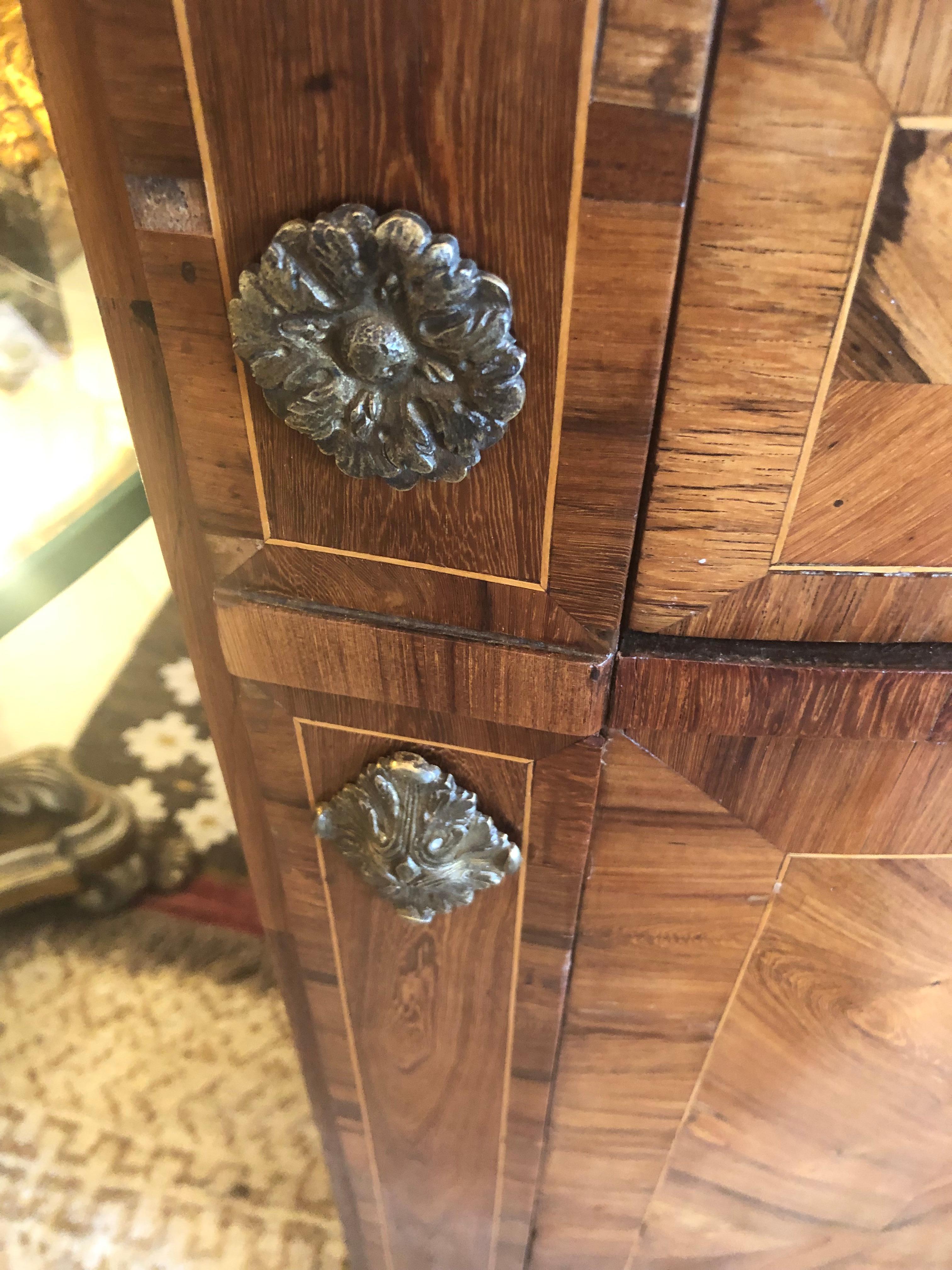 Pair of Fine Mixed Wood Inlay Corner Cabinets with Caramel Marble Tops 3