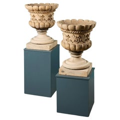 Coppia di raffinate urne antiche in gres di Pulham & Son