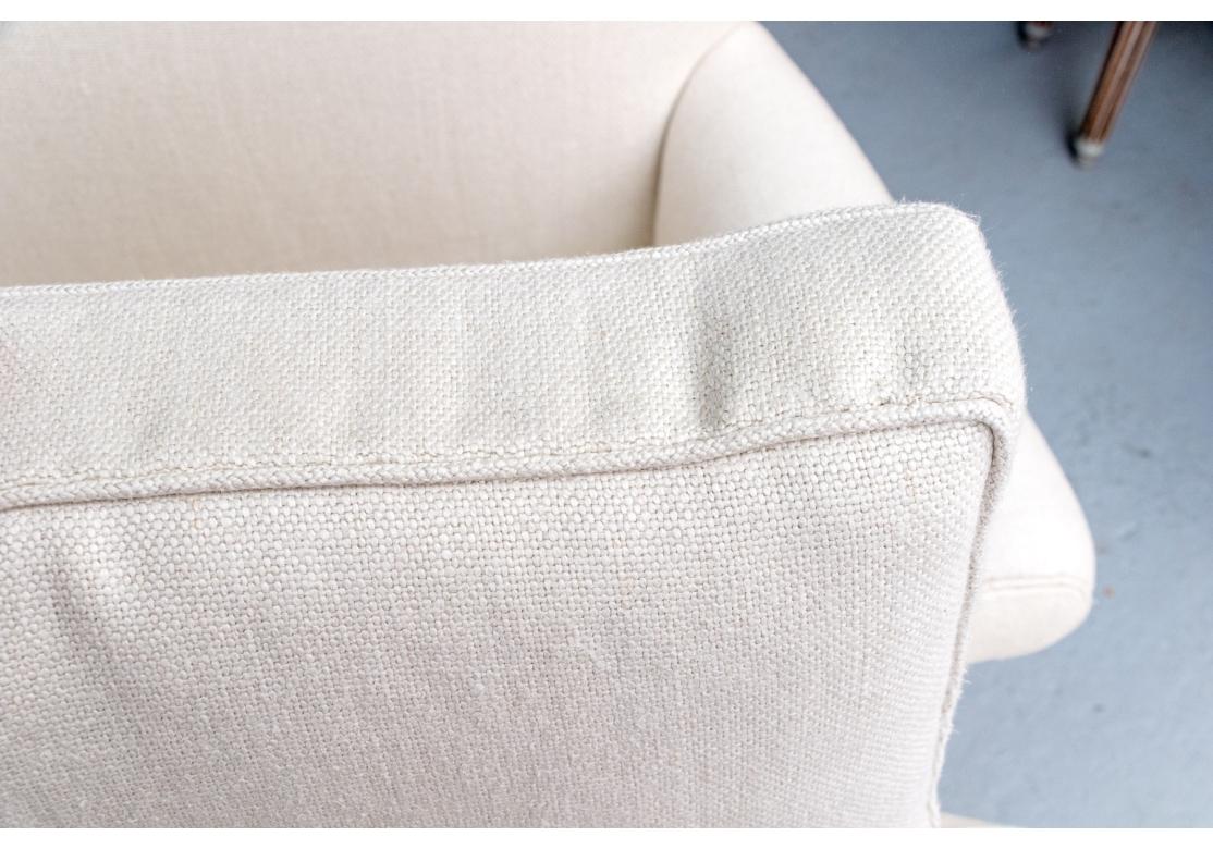 Pair Of Fine Quality Upholstered Chairs And A Half im Angebot 5