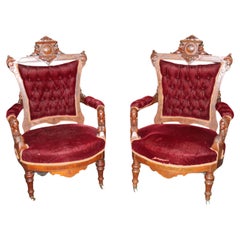 Pareja de sillones antiguos victorianos John Jelliff de nogal de gran calidad