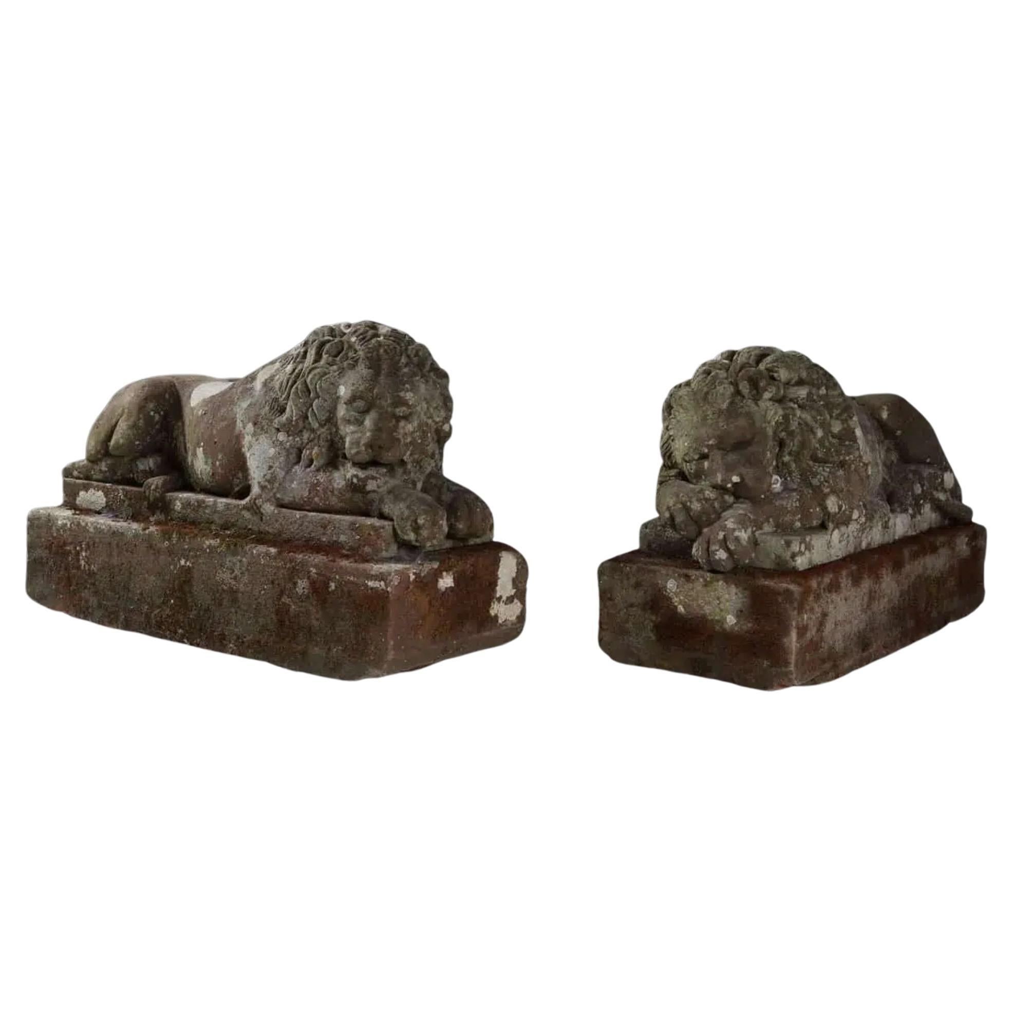 Pair of Fine Sandstone Carved Lions After Antonio Canova, 19th Century For Sale