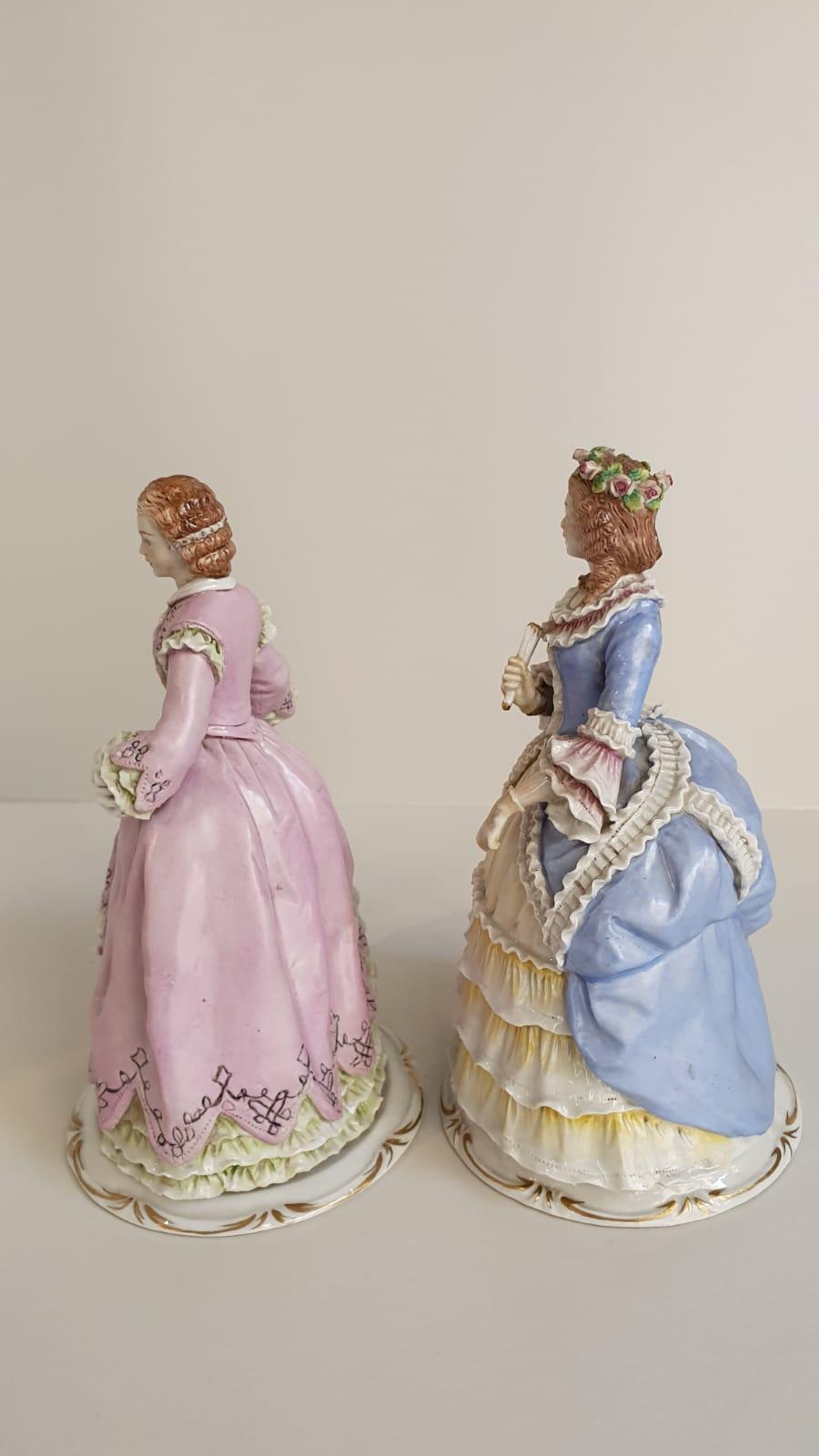 Hand-Painted Pair of antique porcelain ladies made in Sitzendorf (Germany) from the 19th cent For Sale