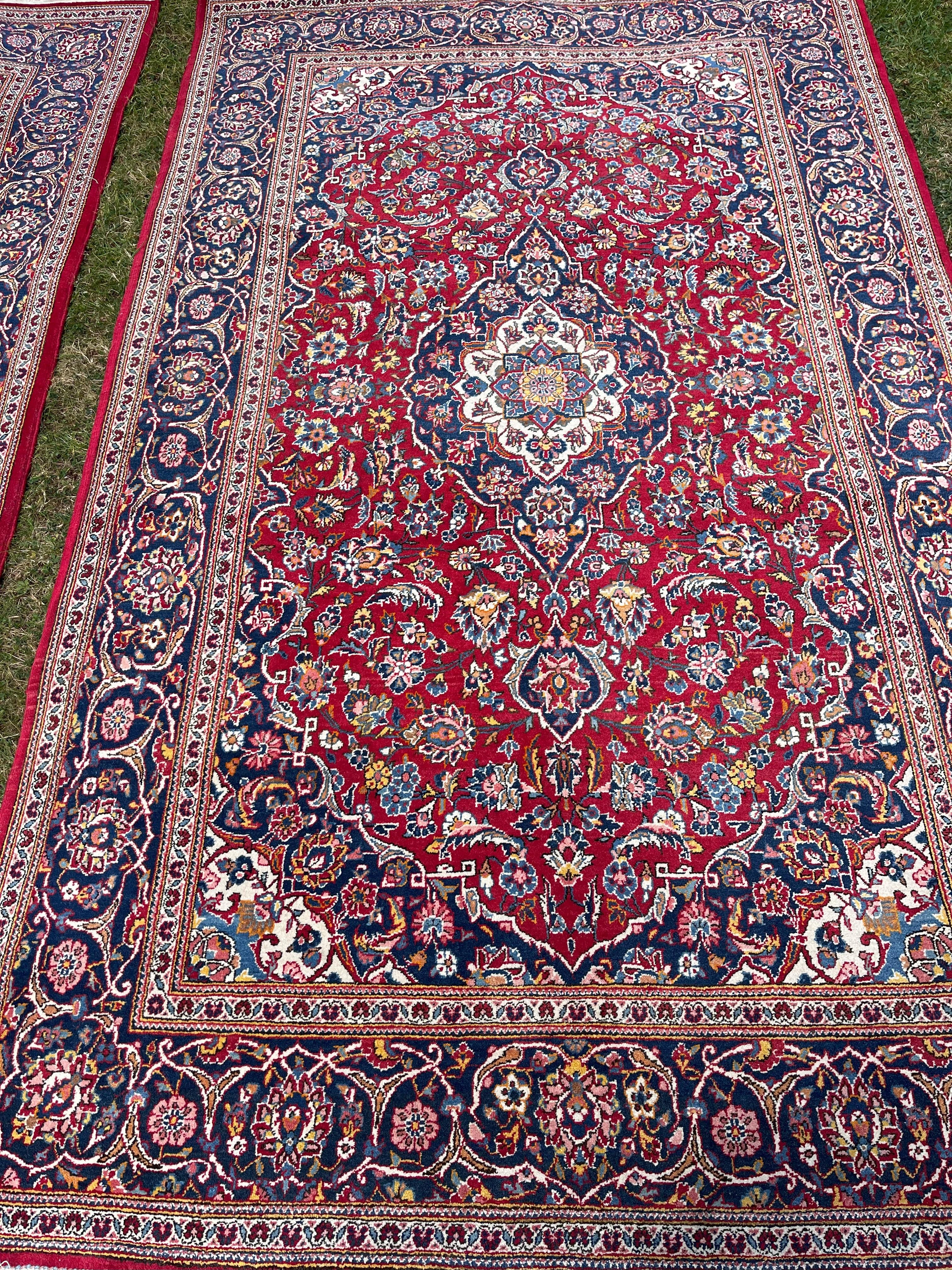Pair of finely knotted wool Persian Kashan rugs For Sale 1