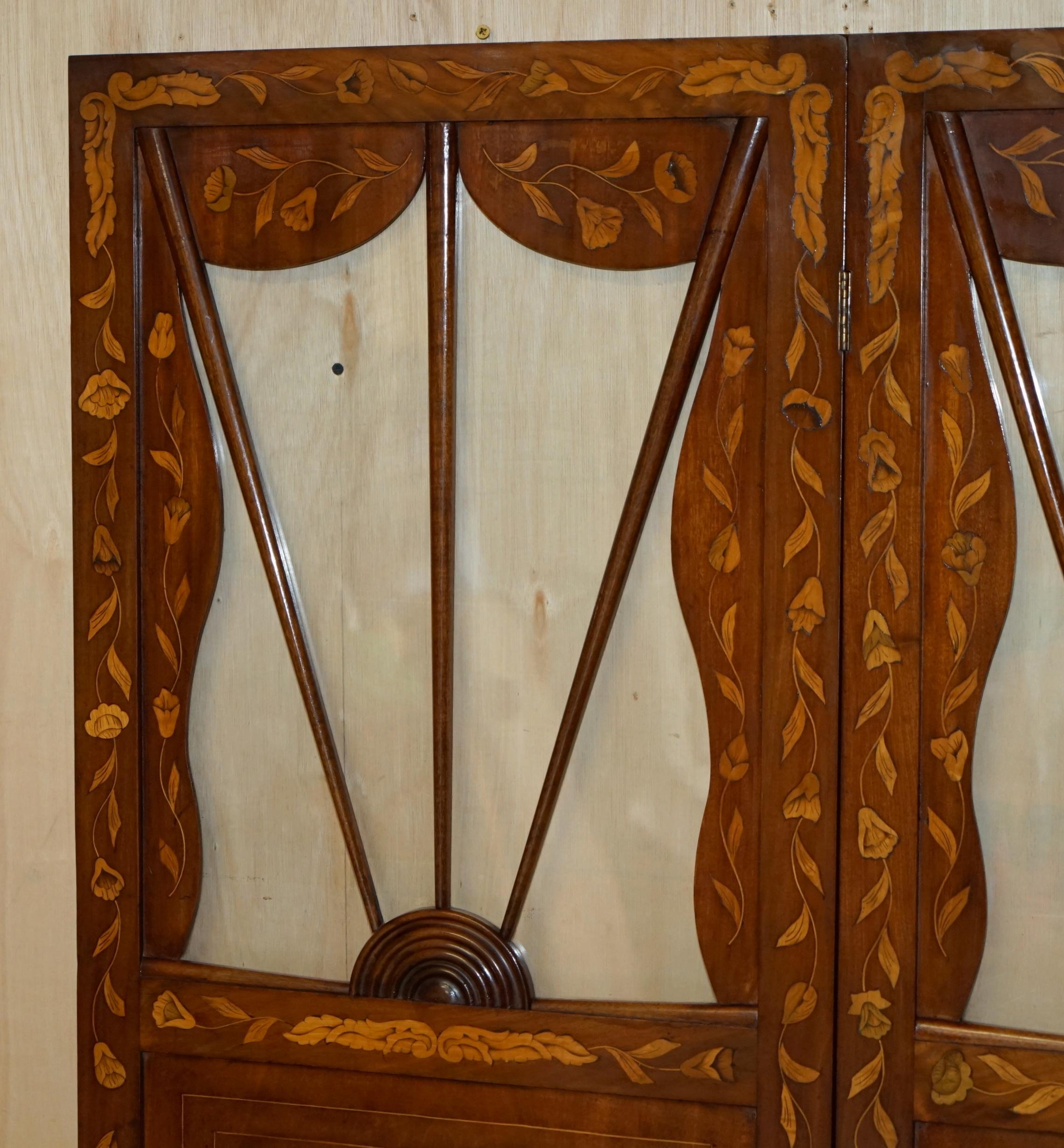 Hand-Crafted PAIR OF FINEST QUALITY DUTCH HARDWOOD & WALNUT THREE FOLD SCREENS ROOM DIVIDERs For Sale