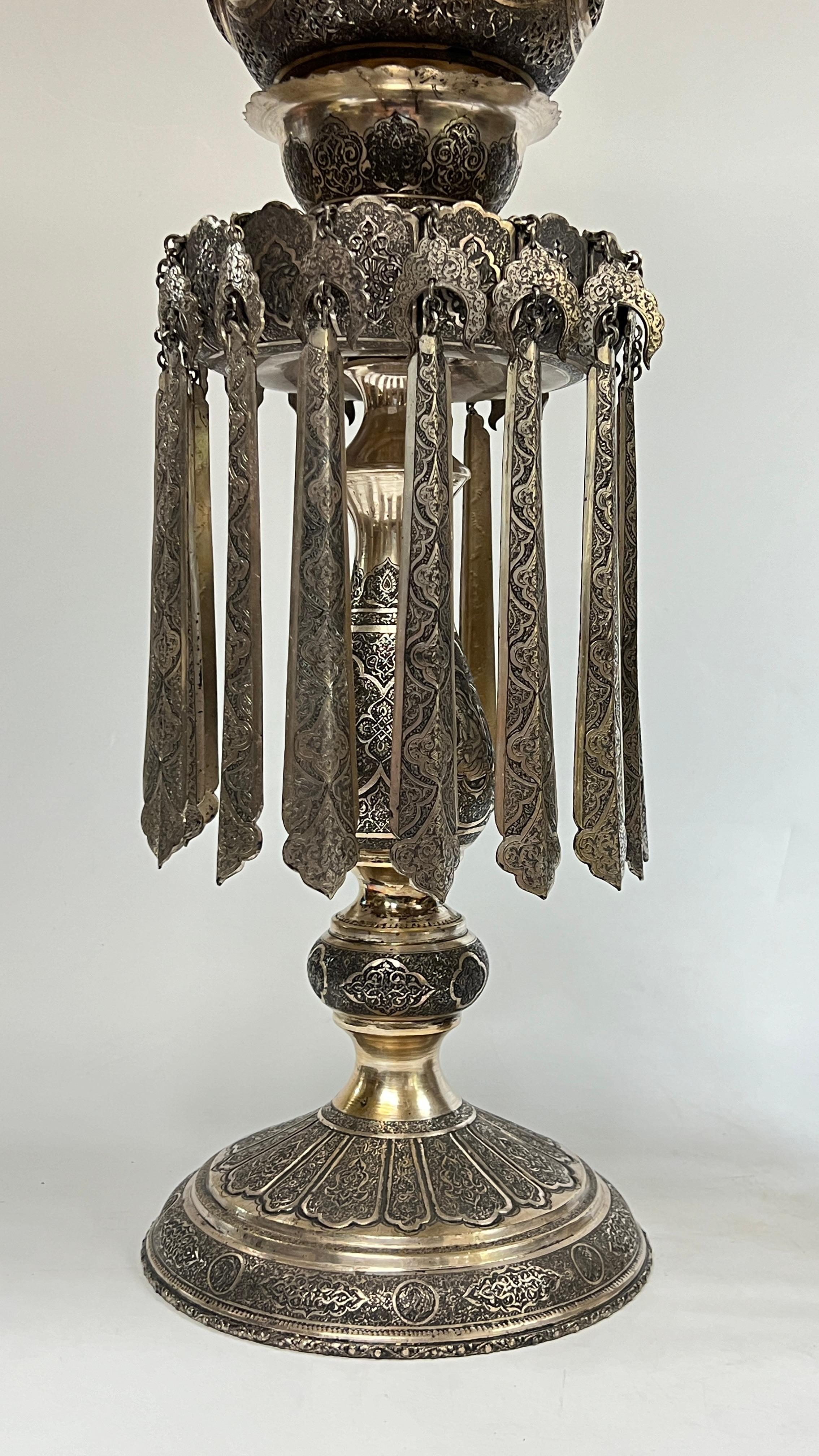 Argento Coppia di qualità eccellente  Portacandele persiani monumentali in argento / lusters in vendita