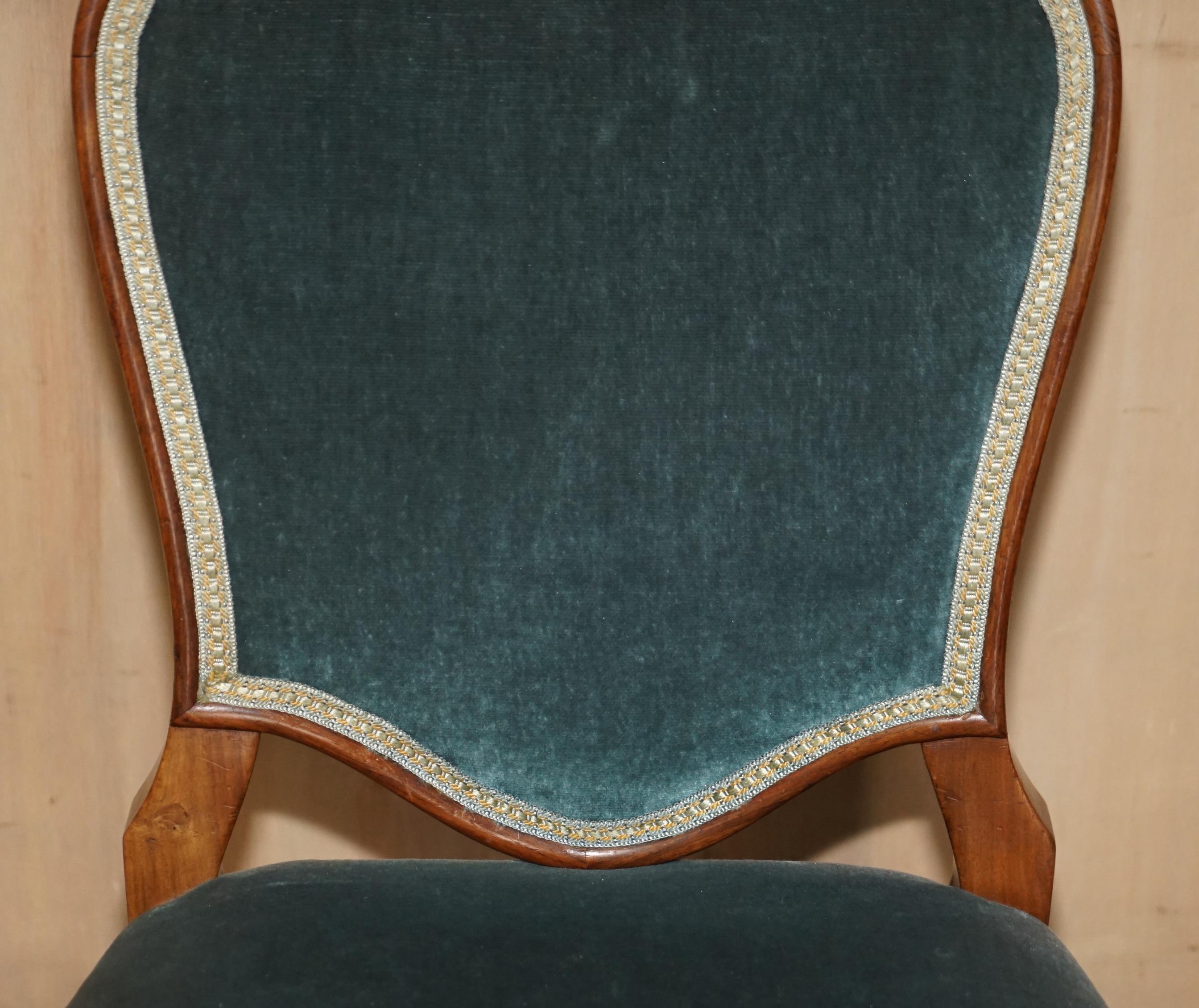 Walnut Pair of Finest Quality Waring & Gillows Side Bedroom Chairs Part of Large Suite For Sale