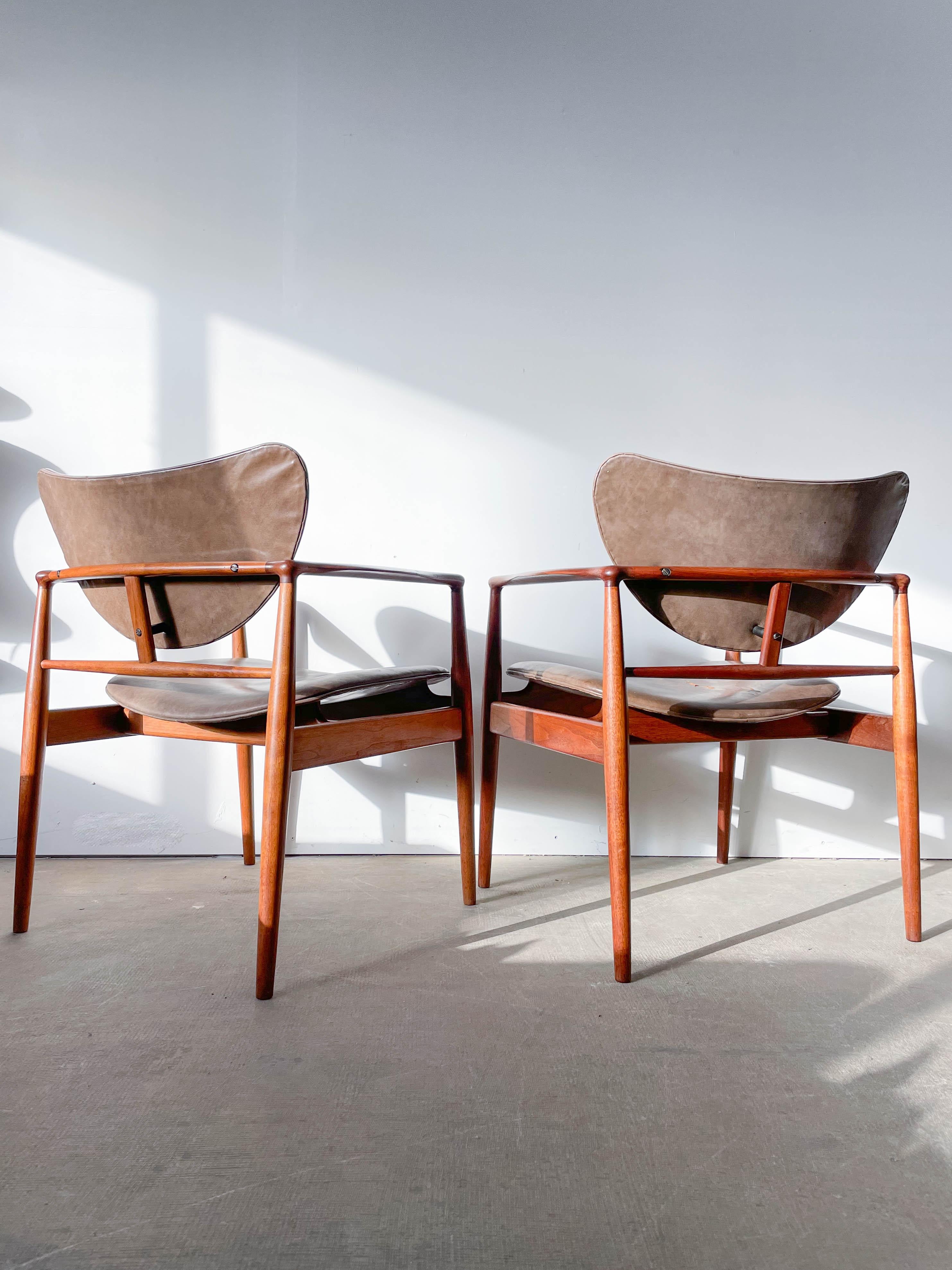 20th Century Pair of Finn Juhl 48 Chairs by Baker in Walnut