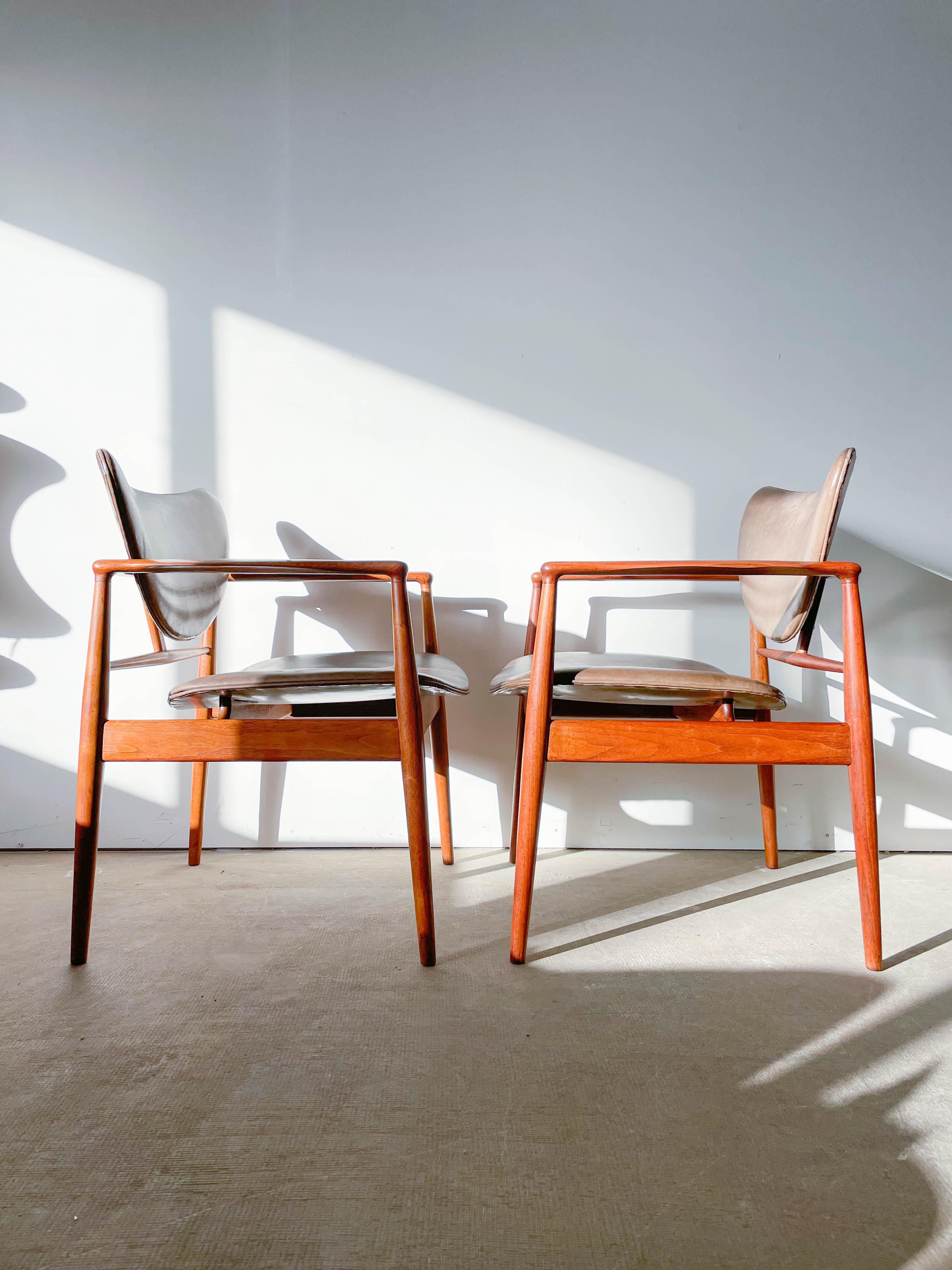 Leather Pair of Finn Juhl 48 Chairs by Baker in Walnut