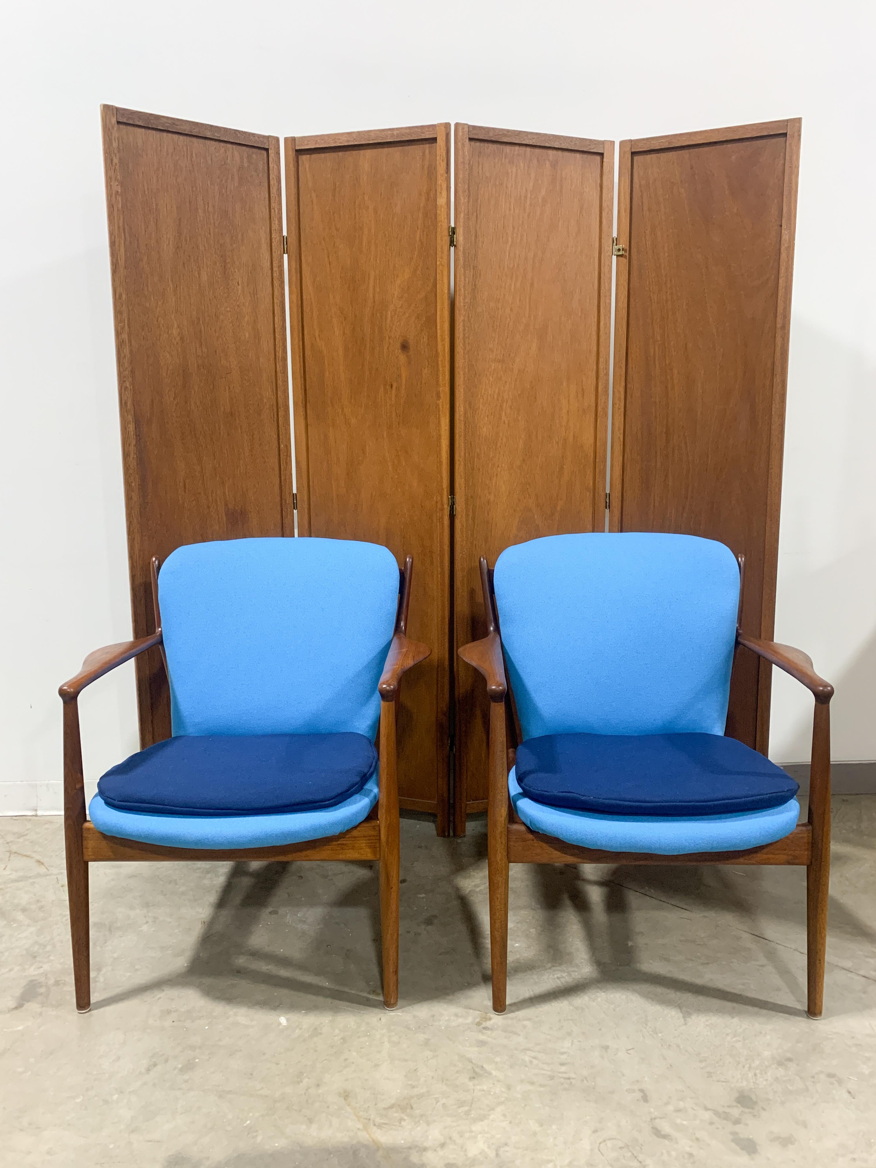 Pair of Finn Juhl Delegate Chairs by Baker Furniture 5