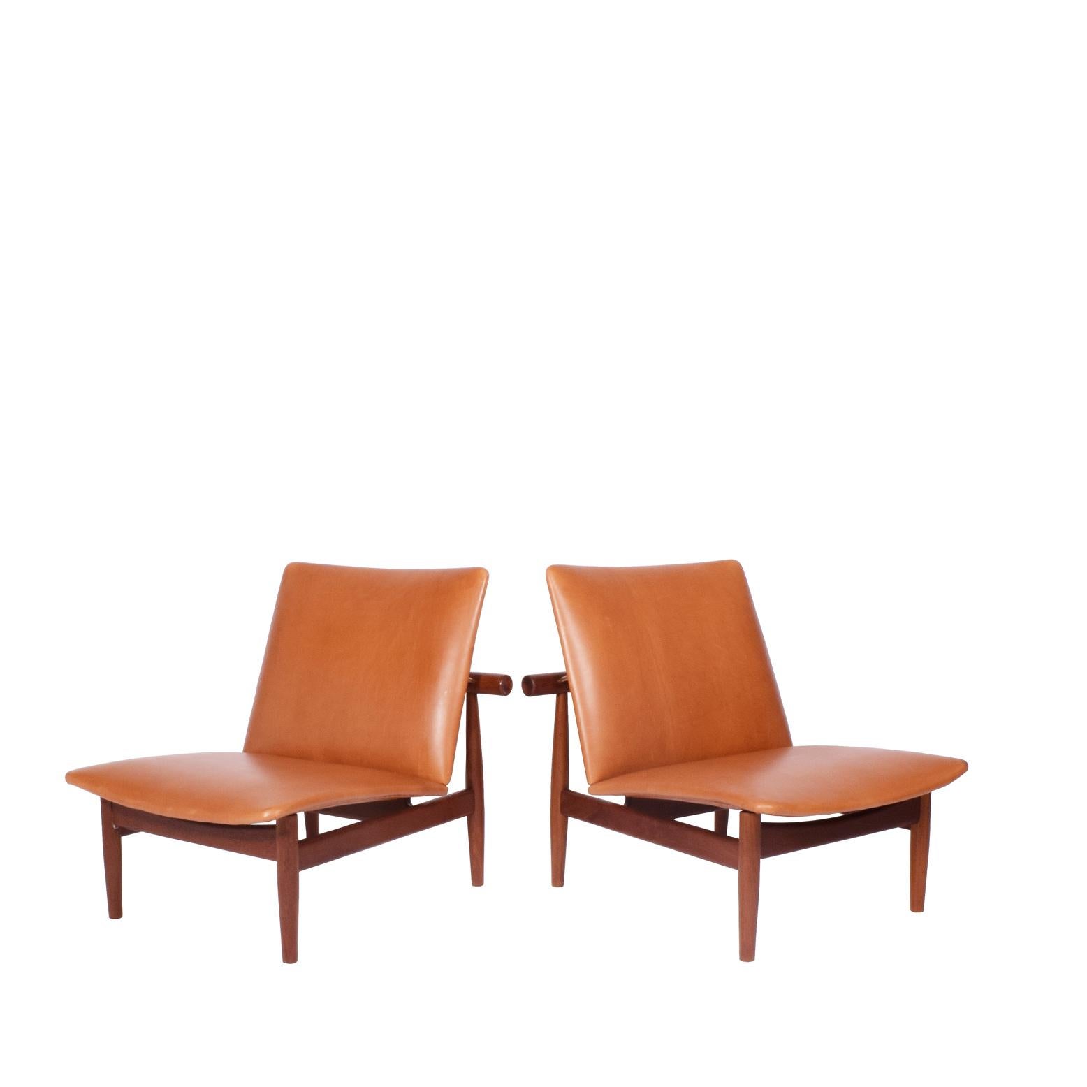 Danish Pair of Finn Juhl Easy Chairs 
