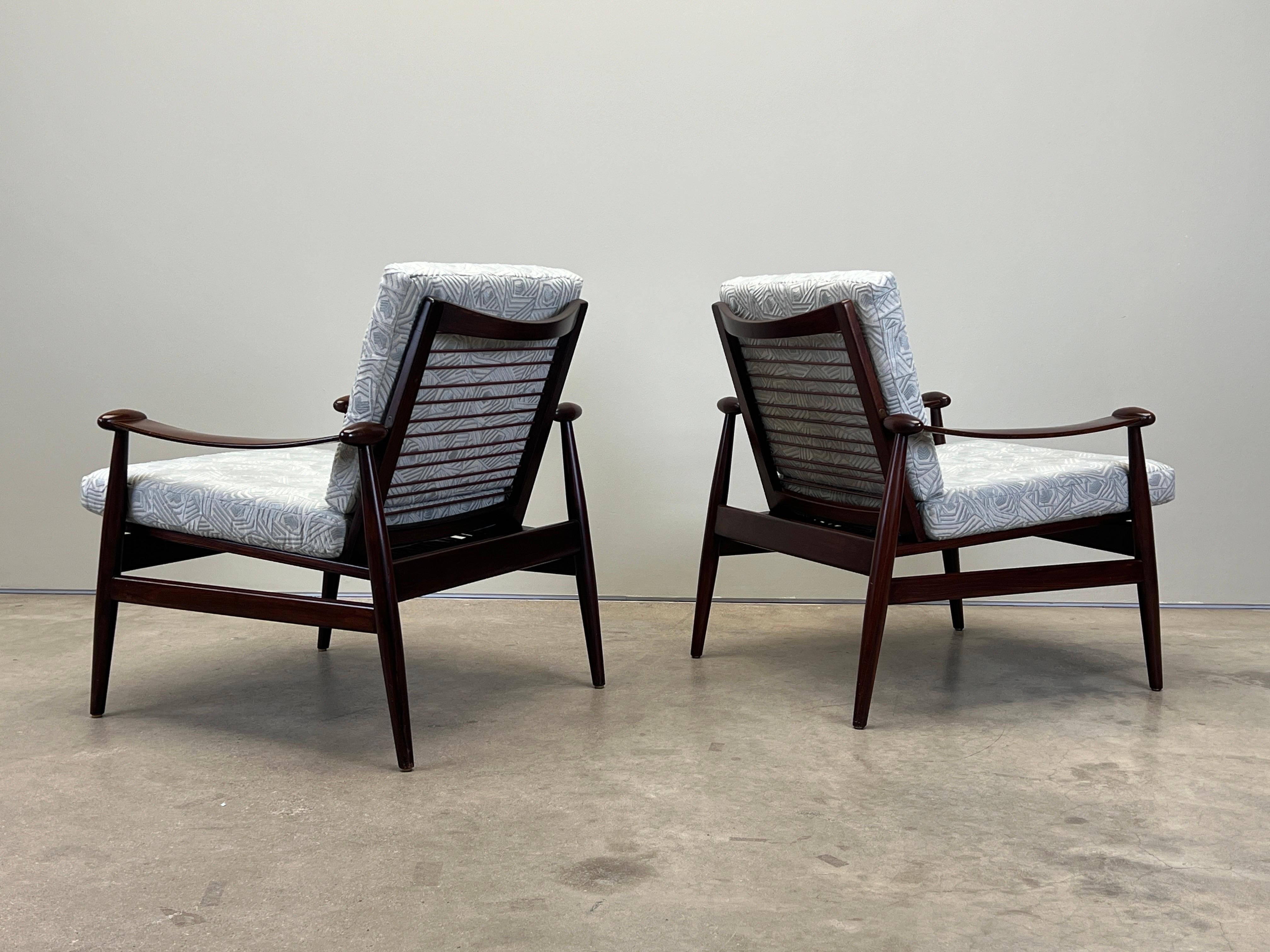 Pair of Finn Juhl FD 133 