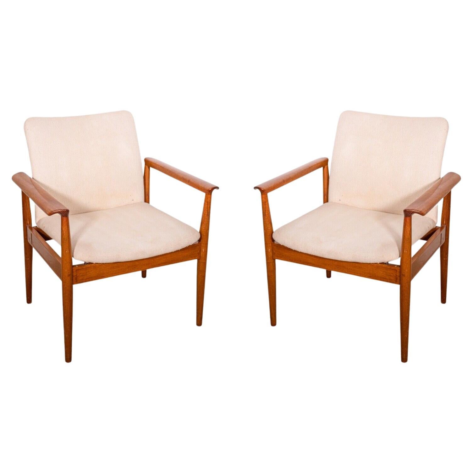 Paire de fauteuils en teck Finn Juhl pour France & Son Denmark Diplomat Model 209 années 60 en vente