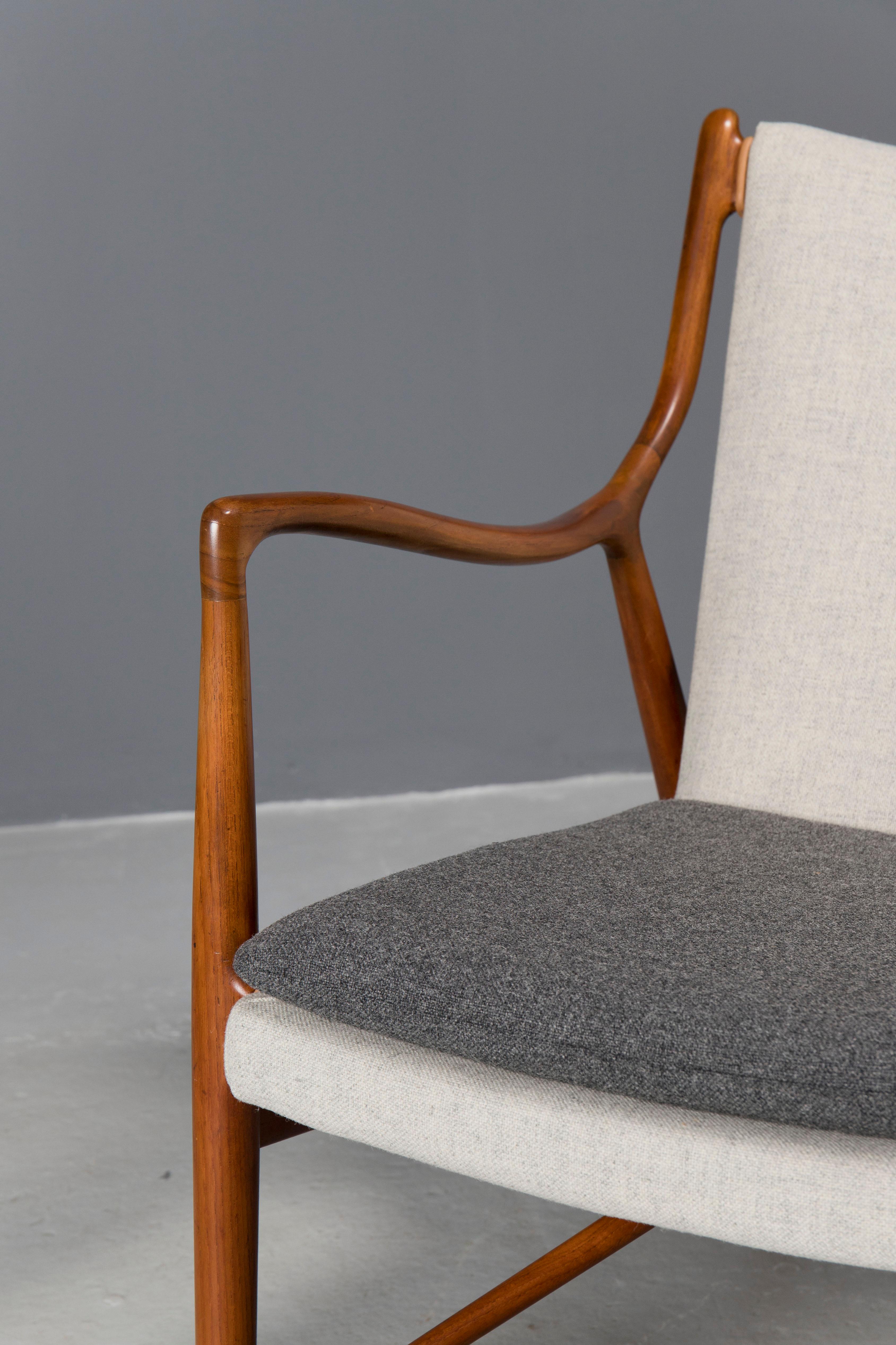 Upholstery Pair of Finn Juhl, NV45 Chairs in Teak For Sale