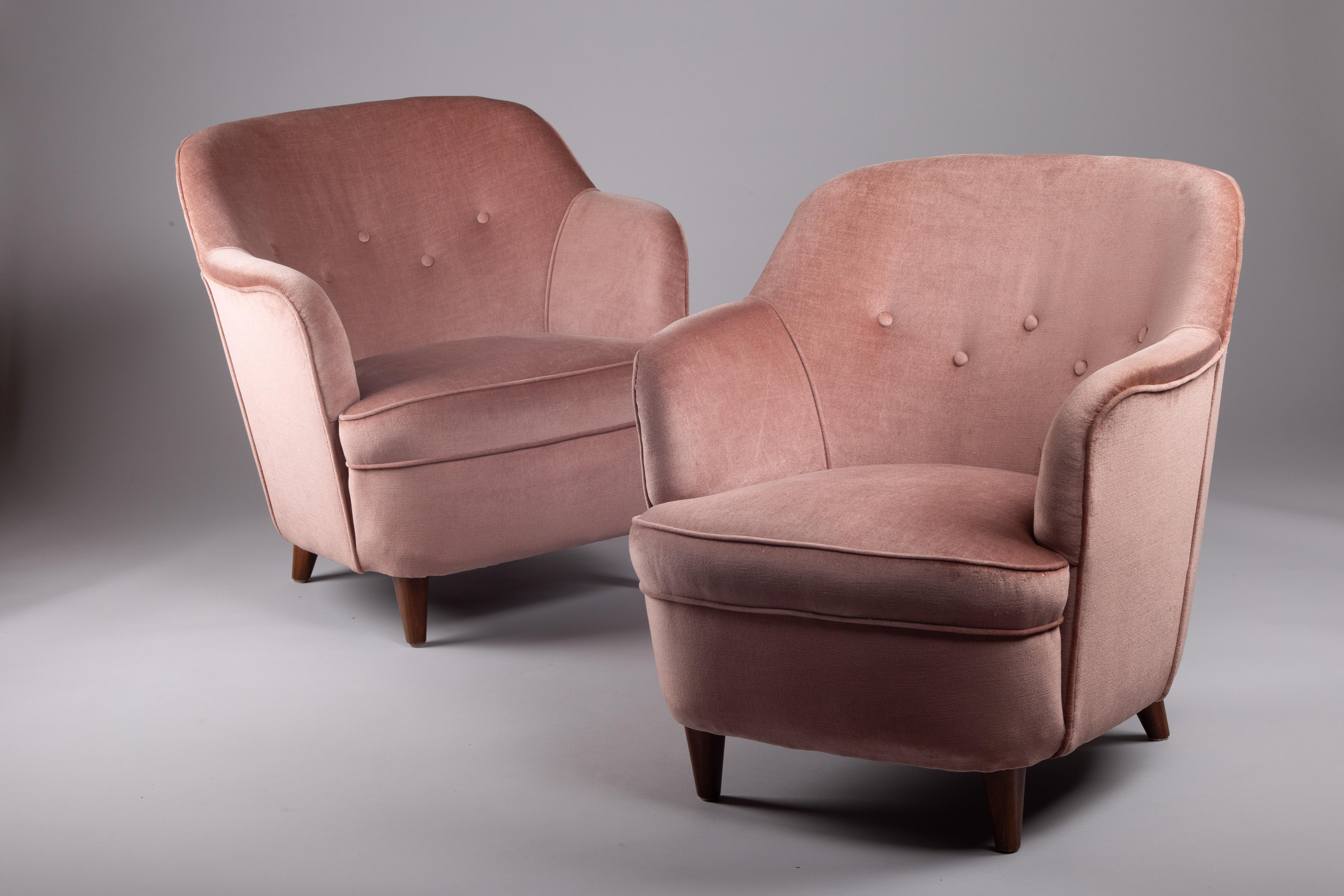 Finlandais Paire de chaises longues finlandaises des années 1950 par Oy Paul Boman Ab en vente